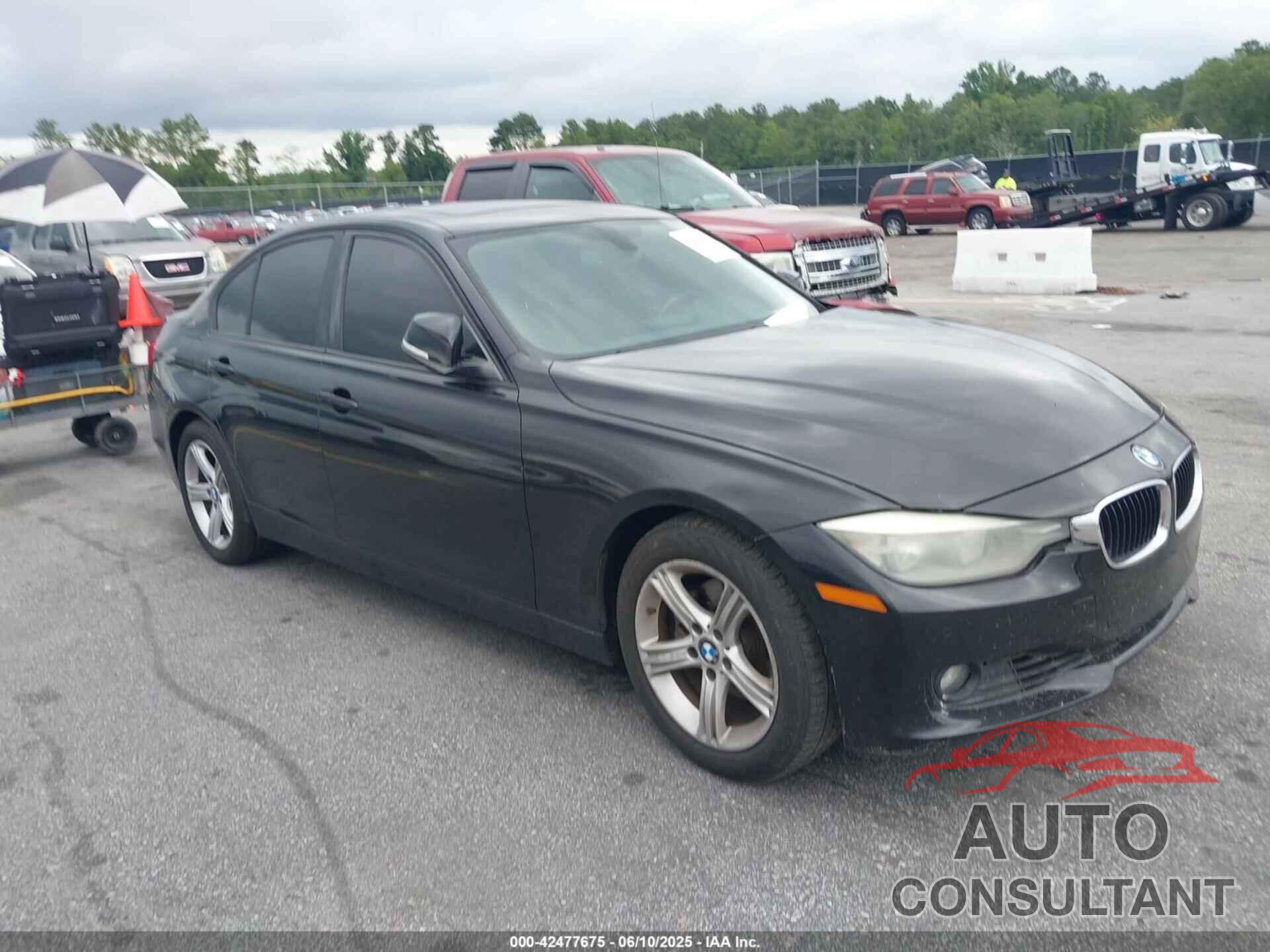 BMW 328I 2013 - WBA3A5G57DNP25173