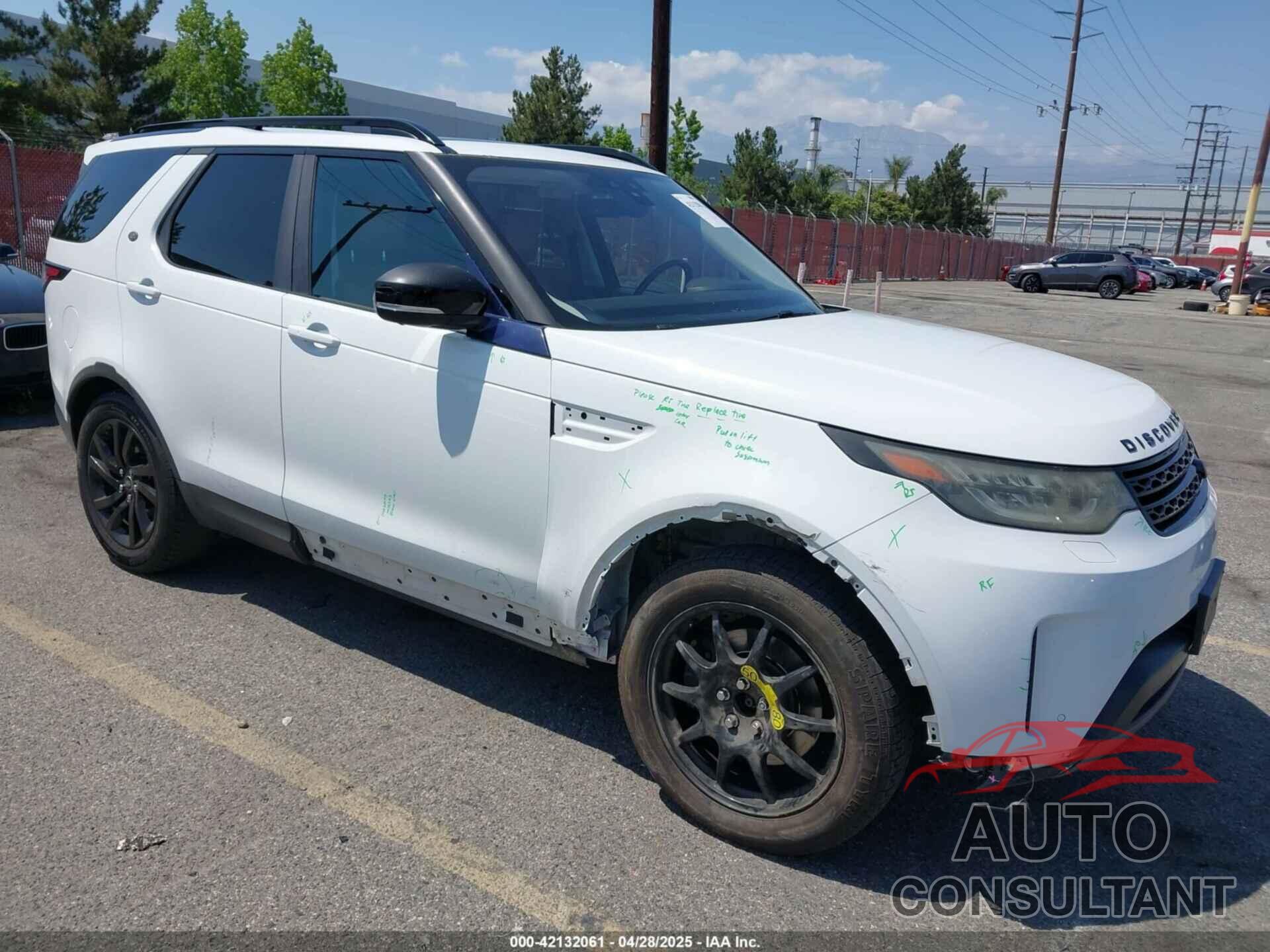 LAND ROVER DISCOVERY 2017 - SALRHBBV7HA045066