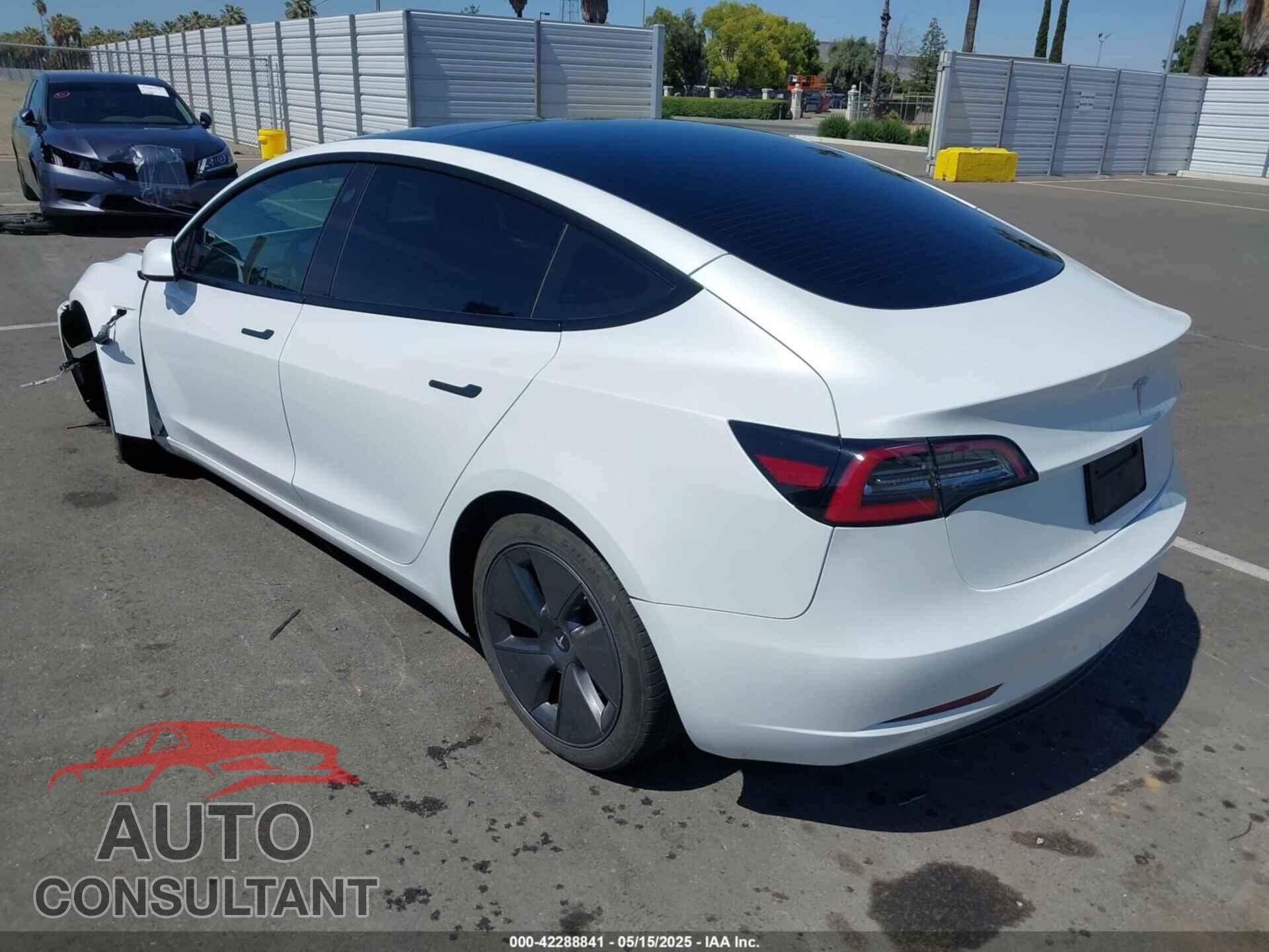TESLA MODEL 3 2023 - 5YJ3E1EA1PF431772