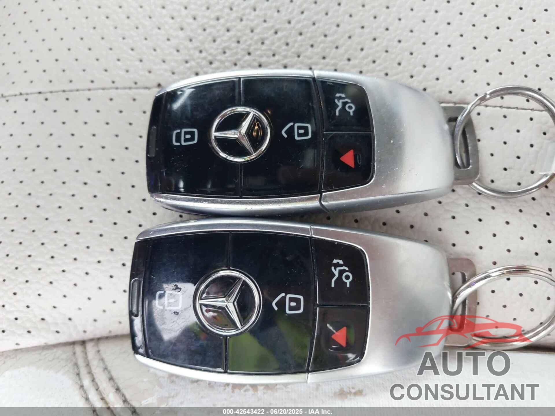 MERCEDES-BENZ E 300 2017 - WDDZF4JB9HA097594