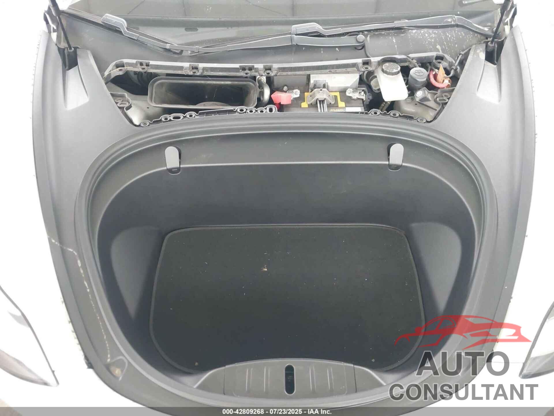 TESLA MODEL 3 2018 - 5YJ3E1EA1JF050138