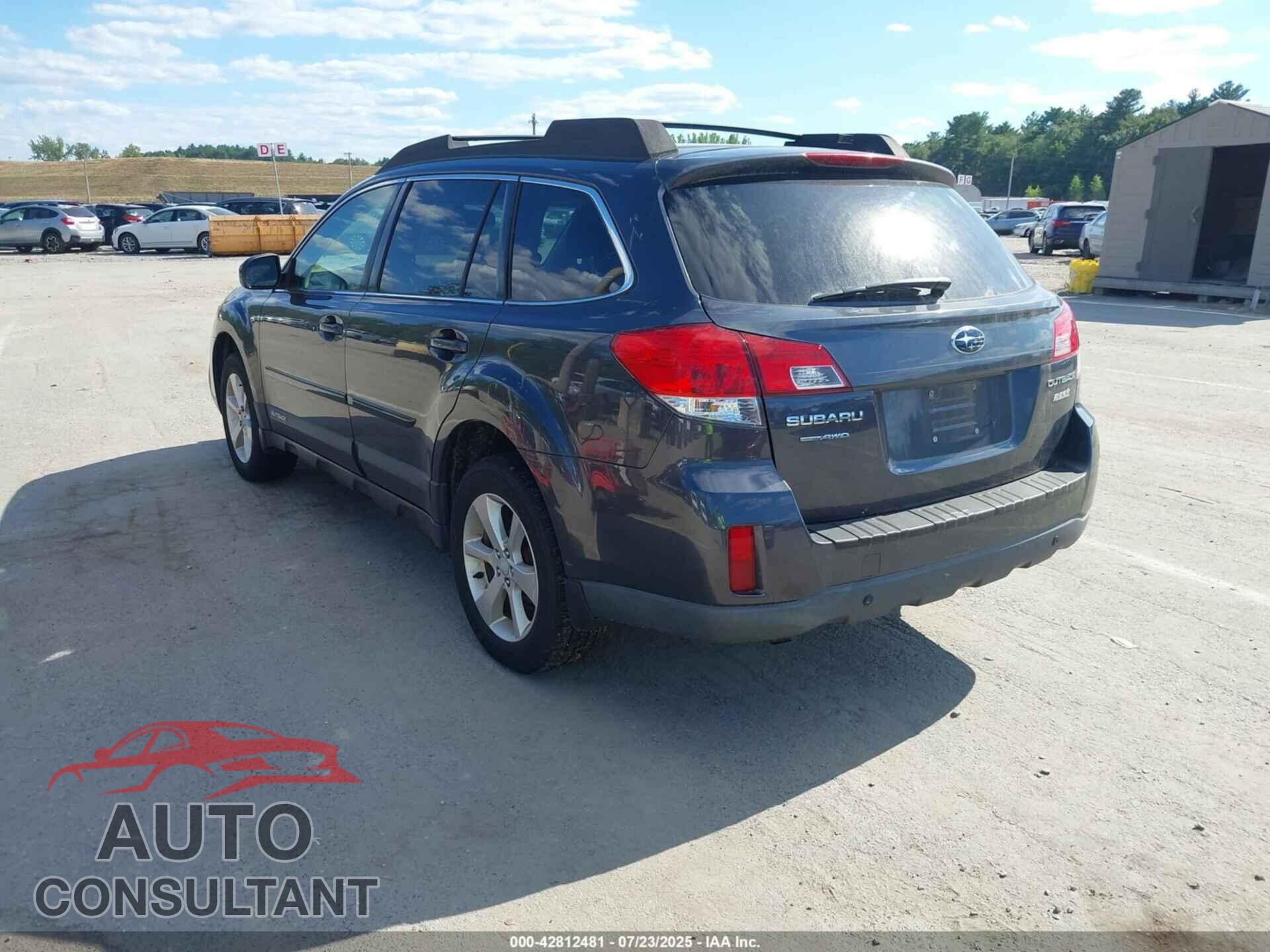 SUBARU OUTBACK 2013 - 4S4BRBGC2D3278103