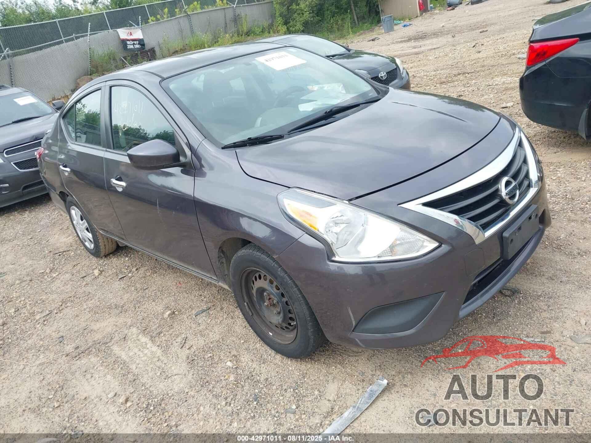 NISSAN VERSA 2015 - 3N1CN7AP2FL856319