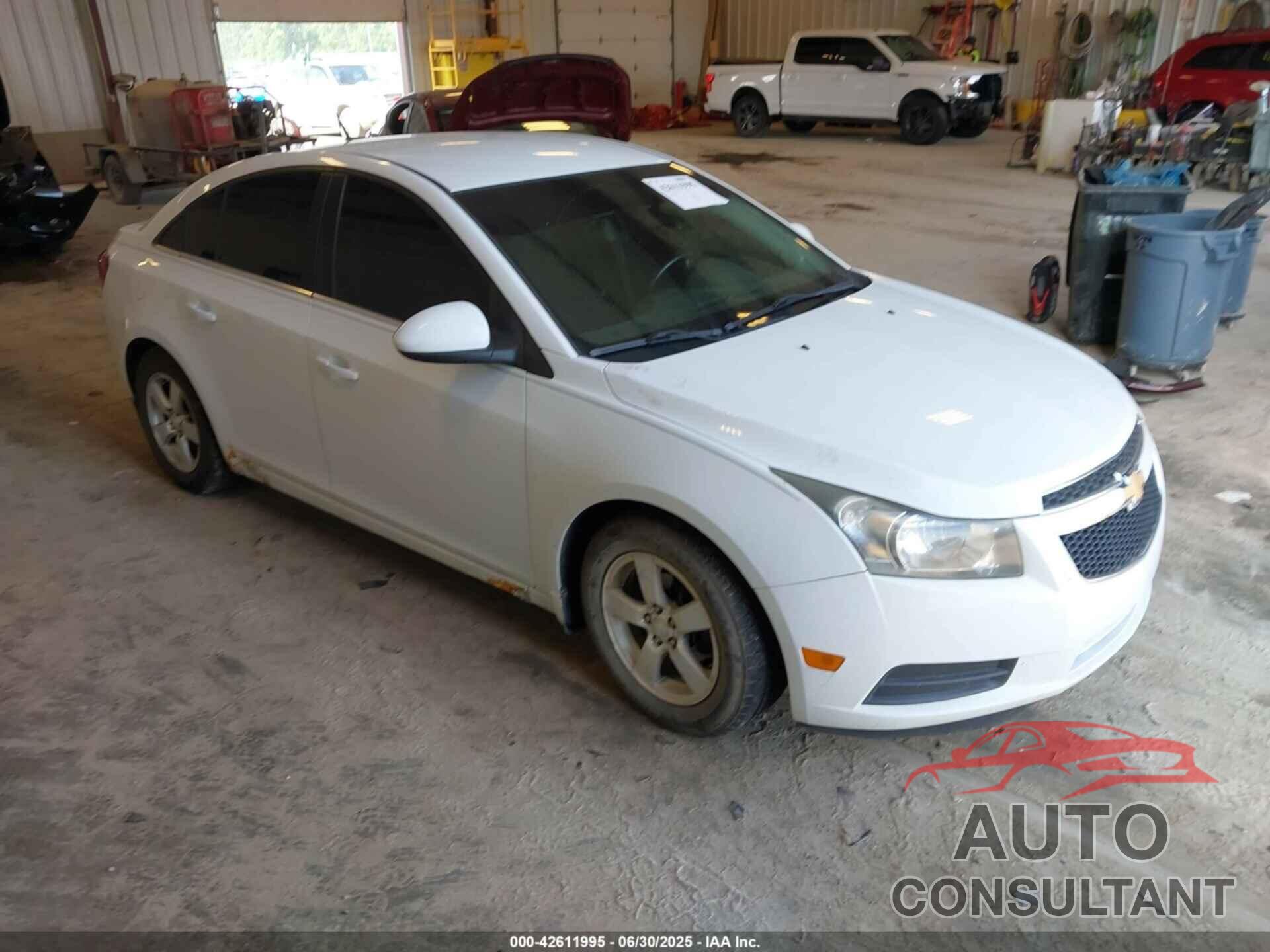 CHEVROLET CRUZE 2013 - 1G1PC5SB4D7183359