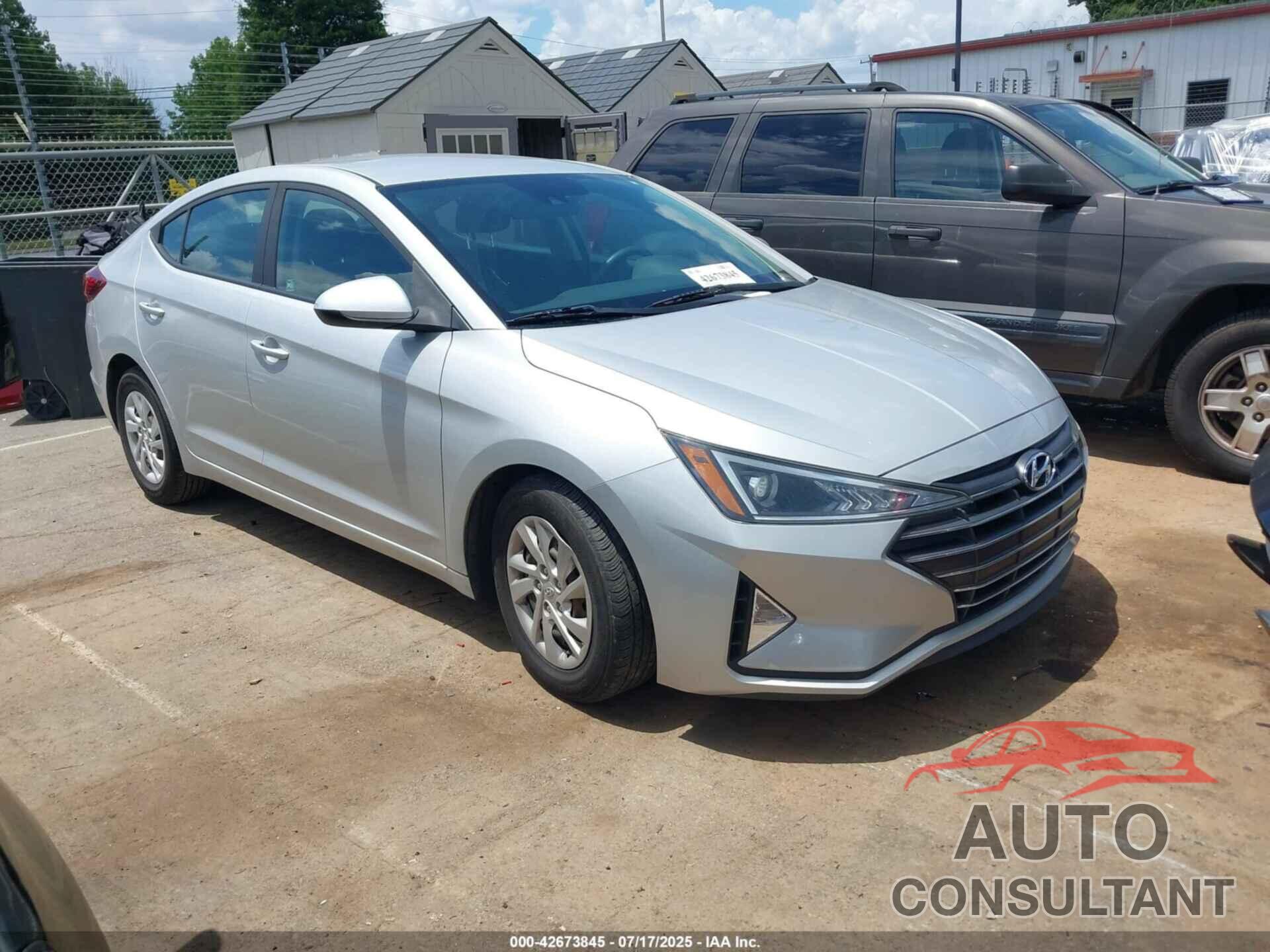 HYUNDAI ELANTRA 2020 - 5NPD74LF7LH503696