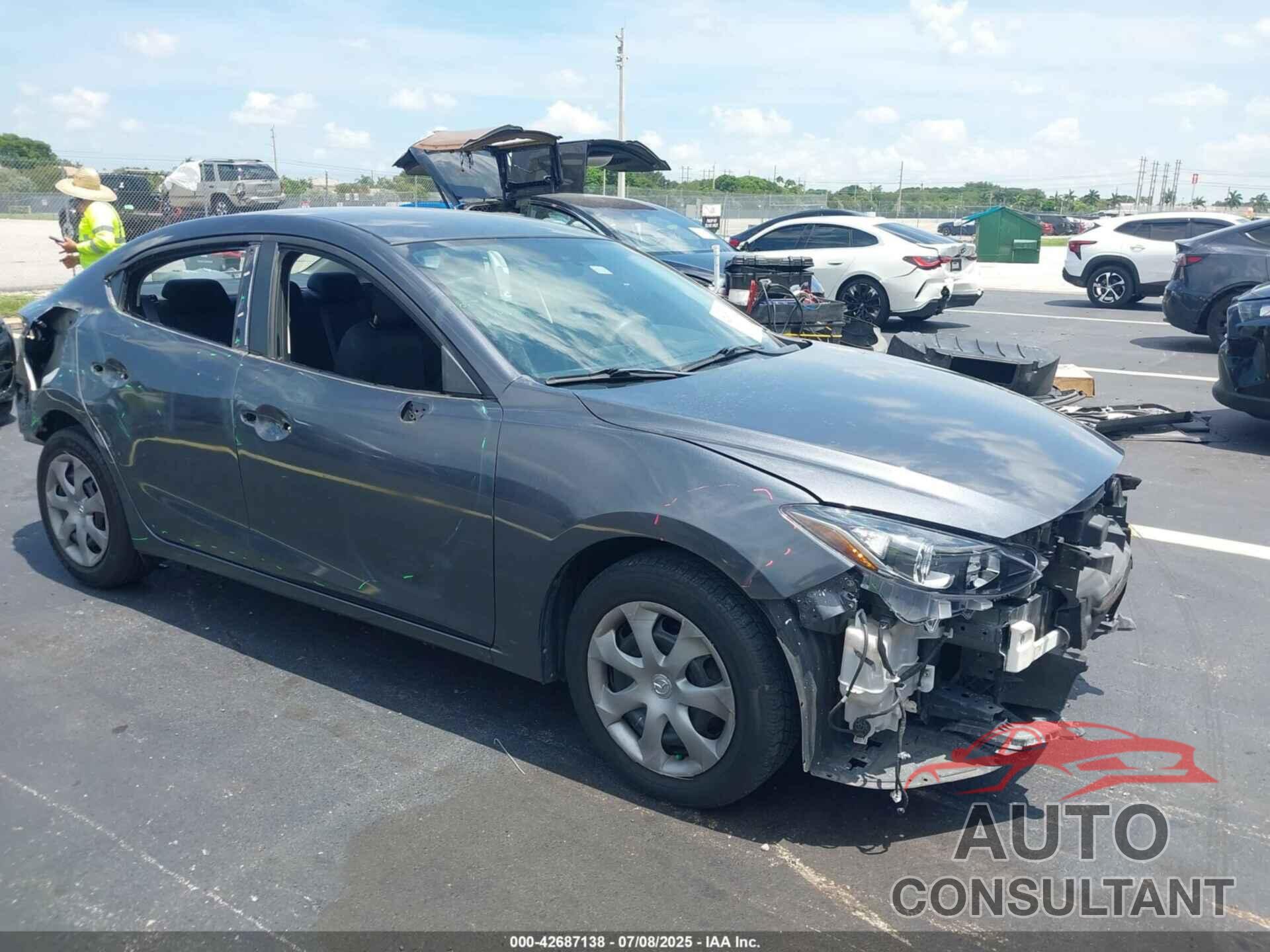 MAZDA MAZDA3 2014 - JM1BM1T76E1183076