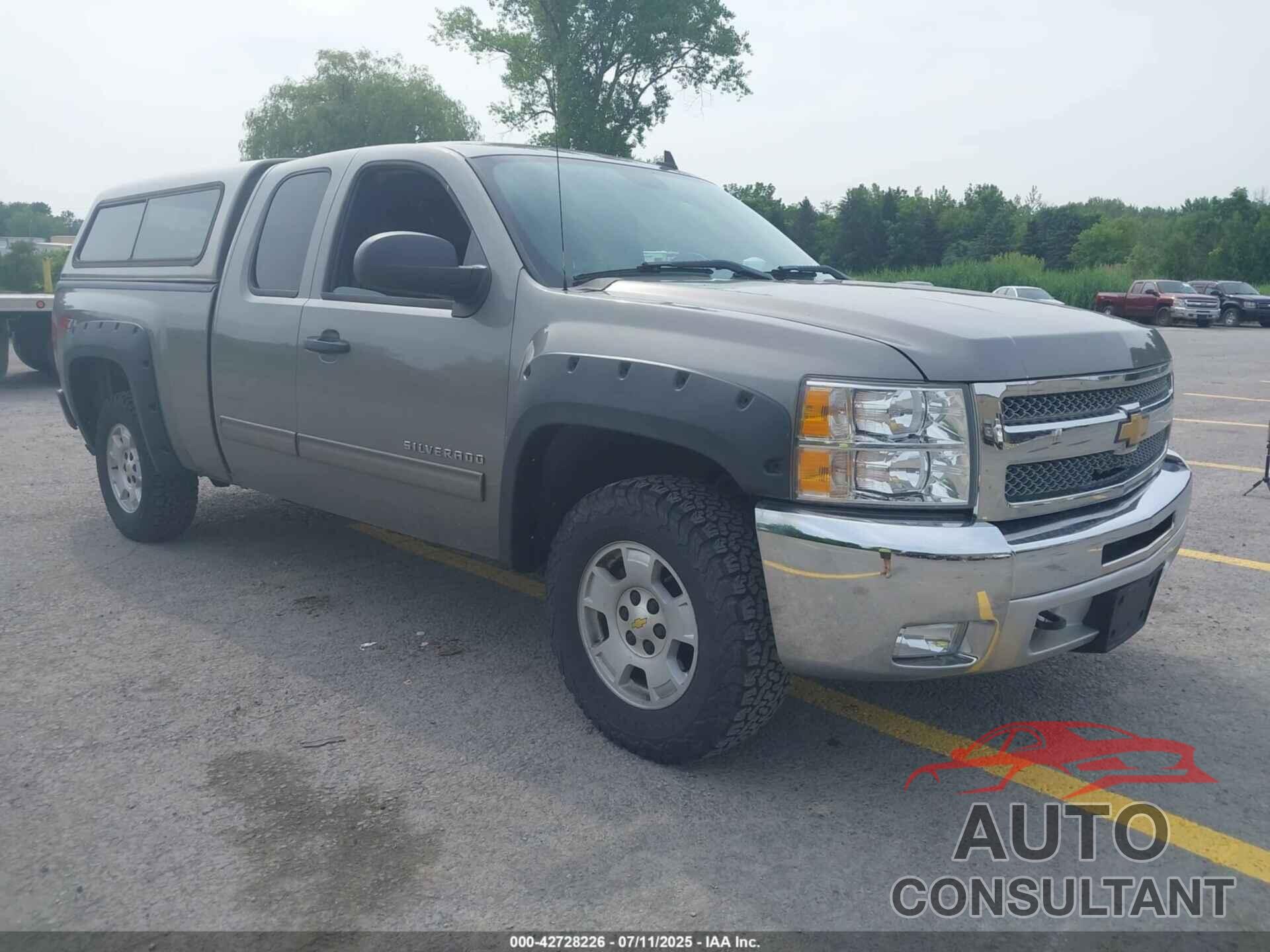 CHEVROLET SILVERADO 1500 2013 - 1GCRKSE71DZ293606