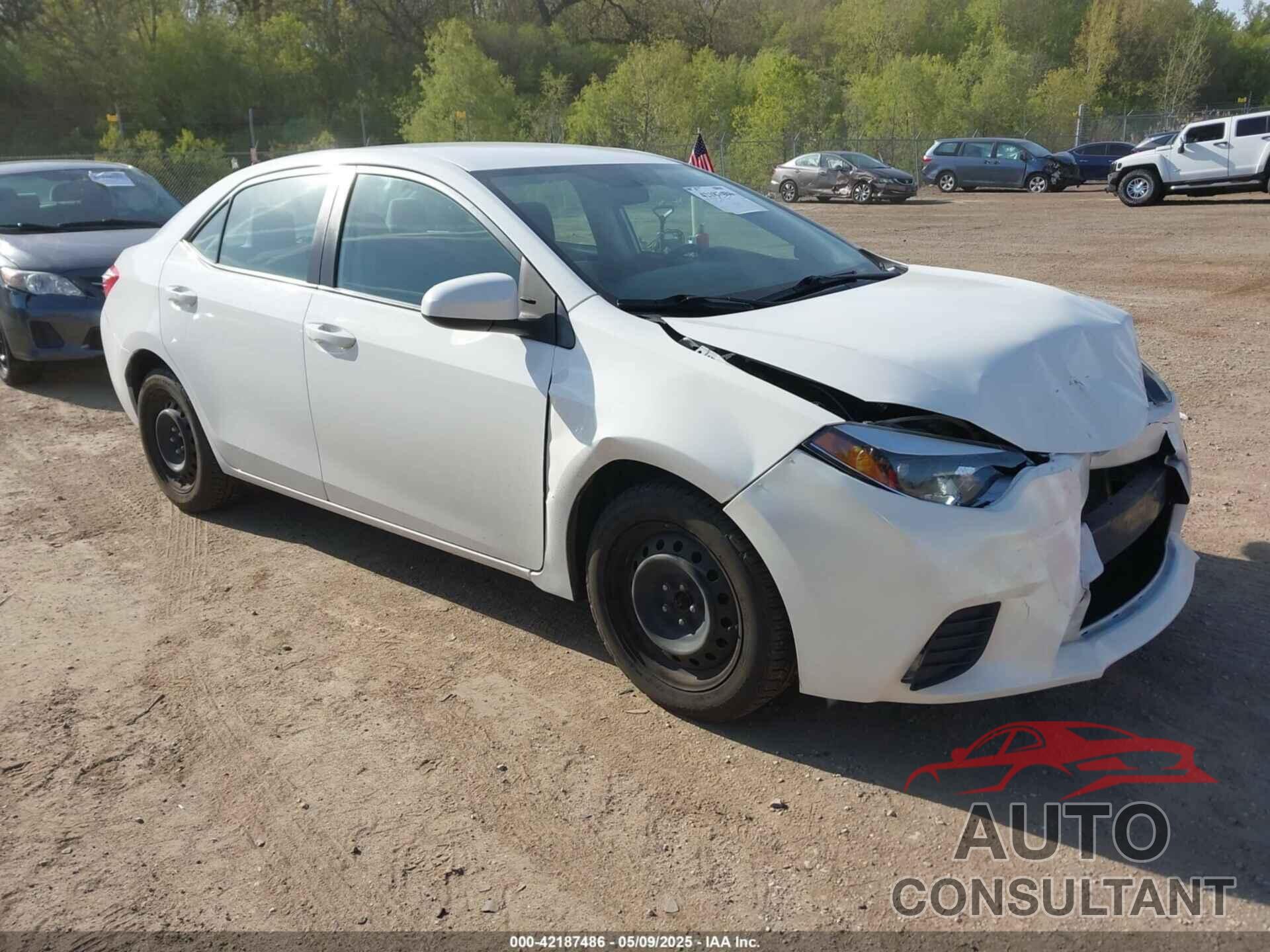 TOYOTA COROLLA 2015 - 2T1BURHE2FC446067