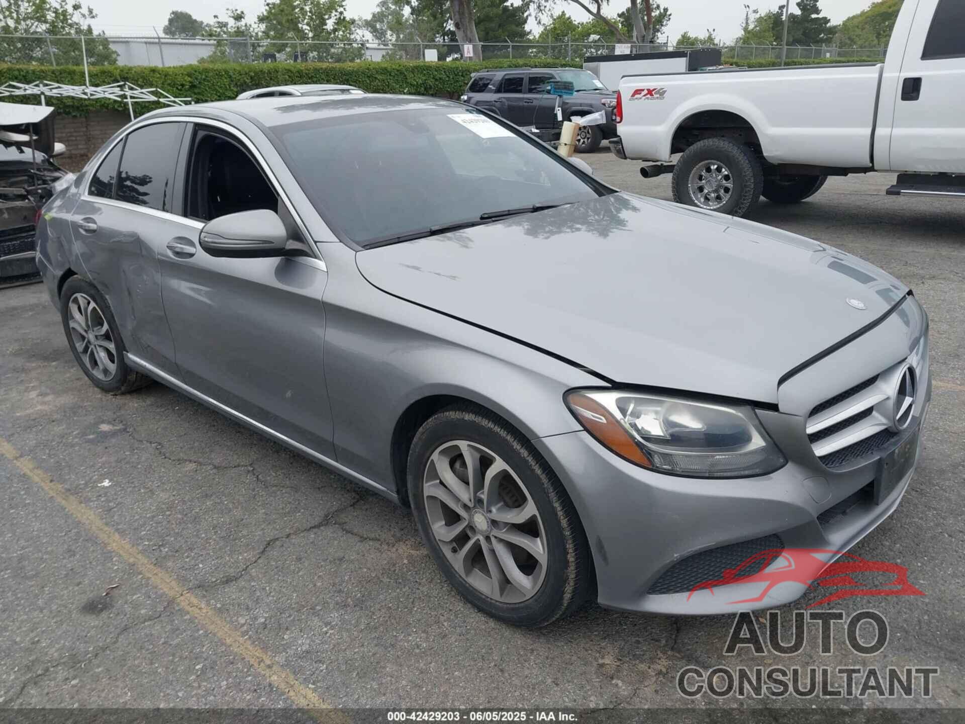 MERCEDES-BENZ C 300 2016 - 55SWF4JB8GU097345
