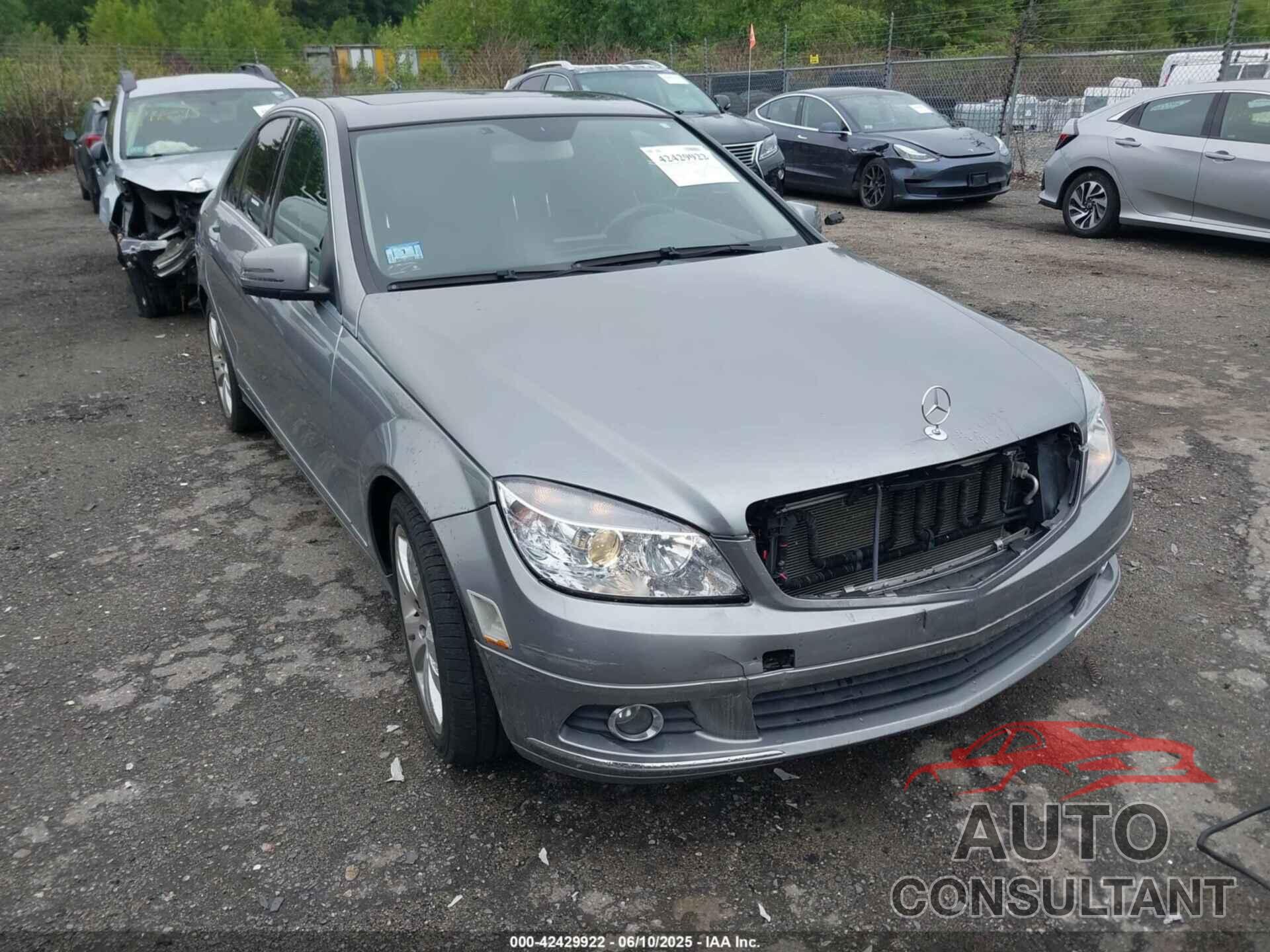 MERCEDES-BENZ C 300 2011 - WDDGF8BB7BR141534