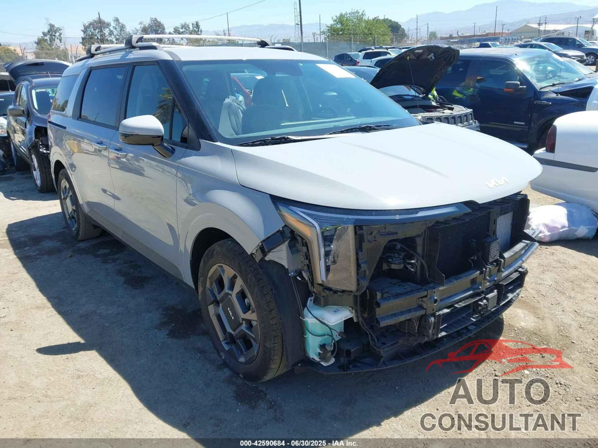 KIA CARNIVAL MPV HYBRID 2025 - KNDNC5KA0S6041115