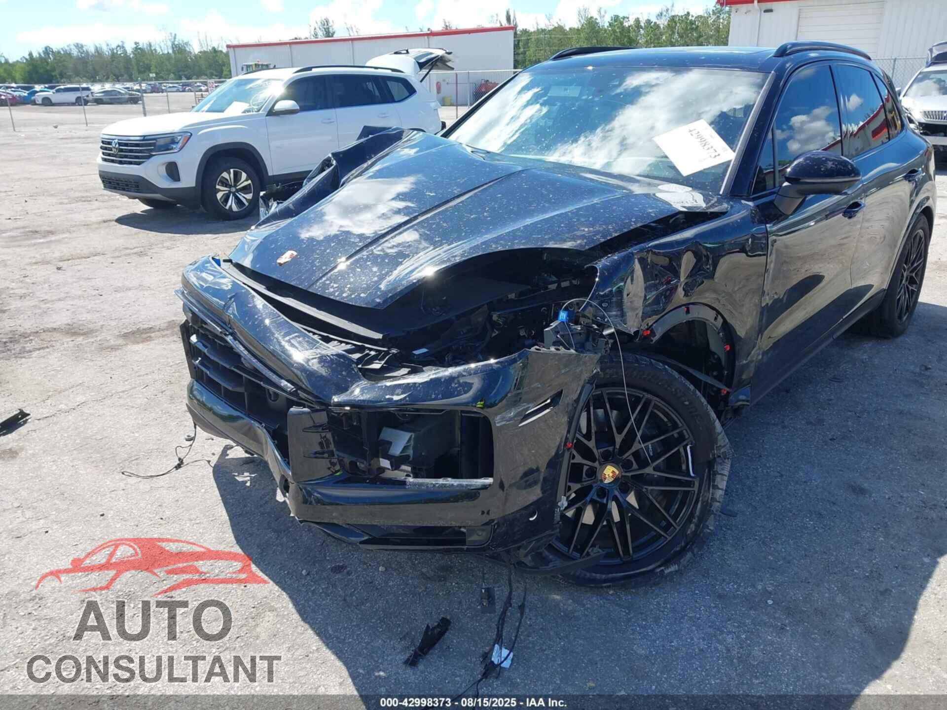 PORSCHE CAYENNE 2024 - WP1AA2AY3RDA12505