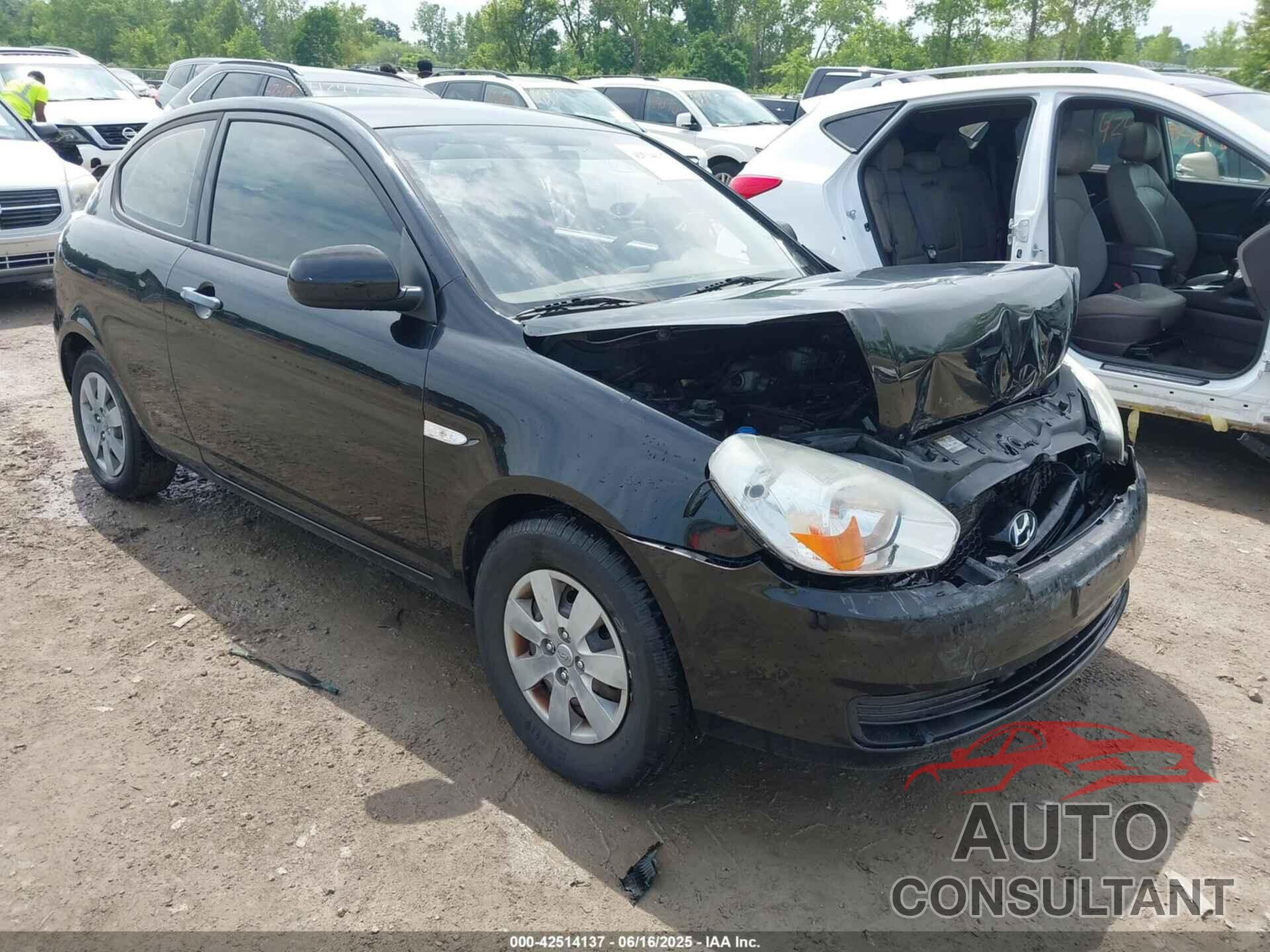 HYUNDAI ACCENT 2010 - KMHCM3AC8AU185089