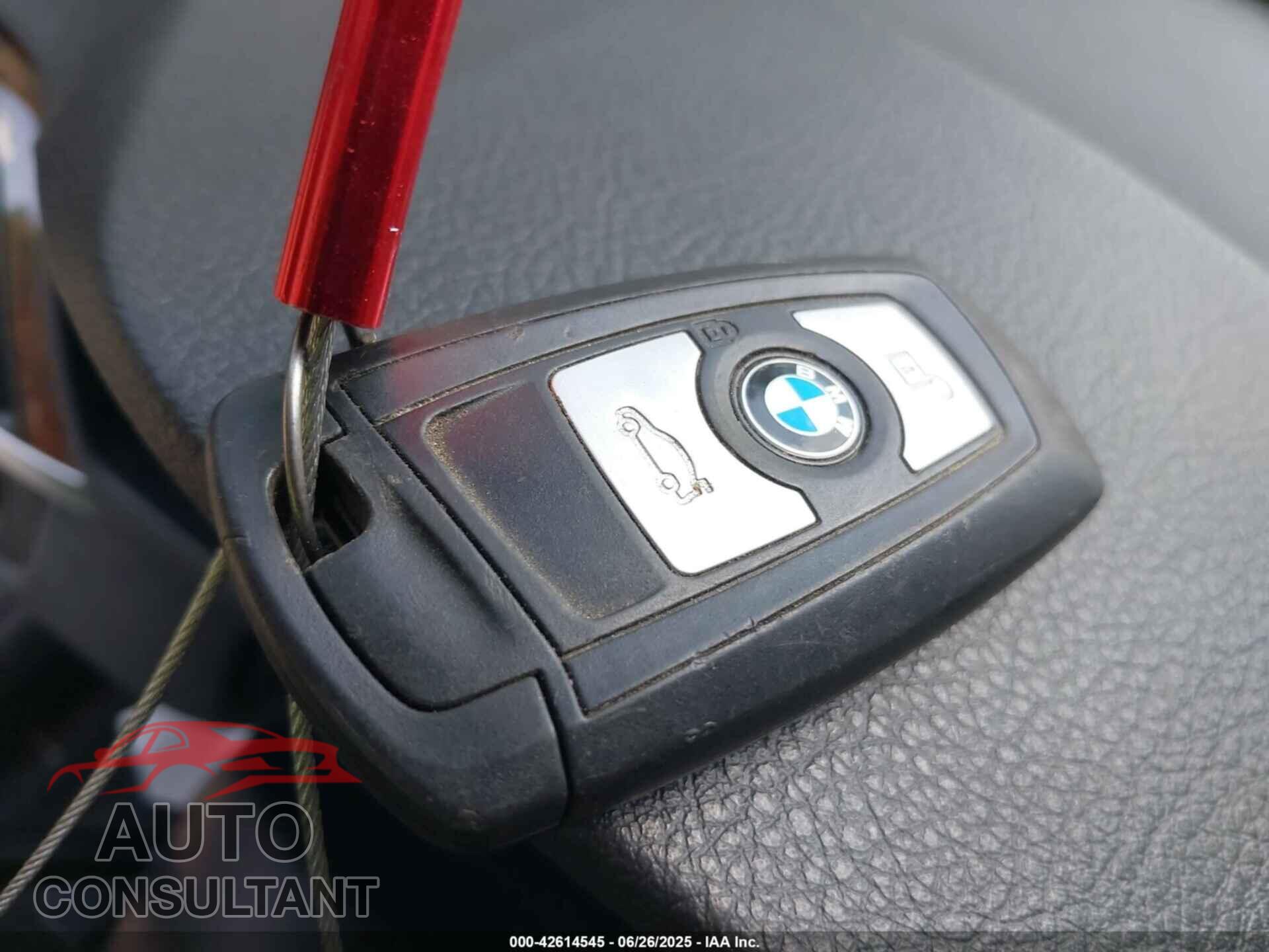 BMW 328I 2013 - WBA3B5G53DNP40721