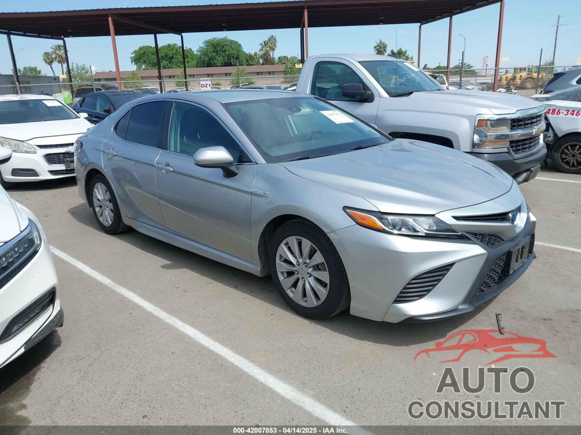 TOYOTA CAMRY HYBRID 2019 - 4T1B21HK2KU011328