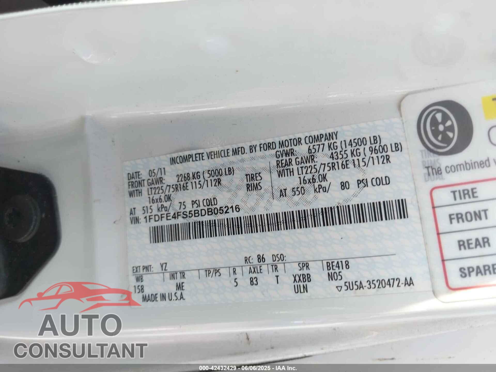 FORD E-450 CUTAWAY 2011 - 1FDFE4FS5BDB05216