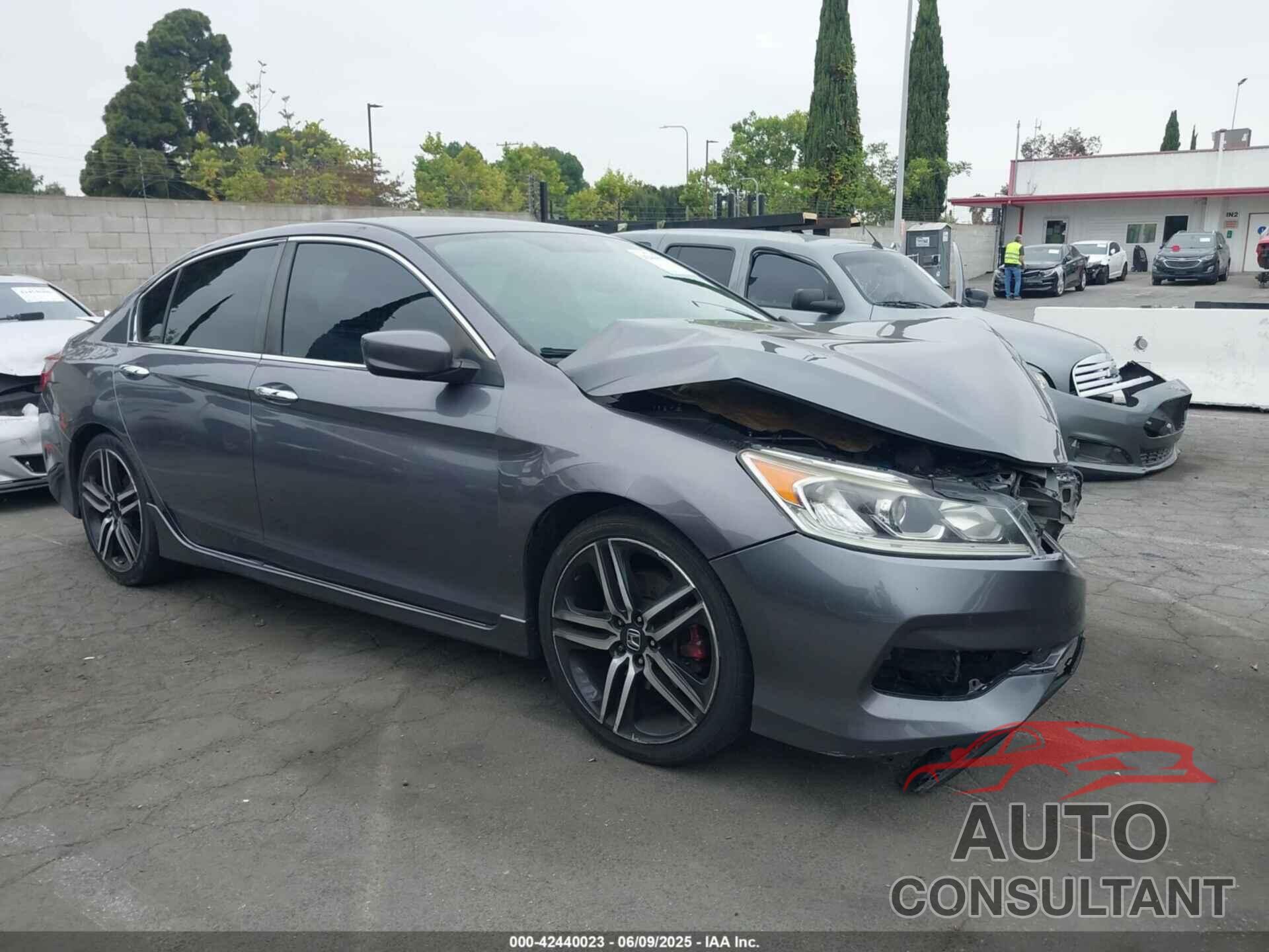 HONDA ACCORD 2017 - 1HGCR2F57HA130186