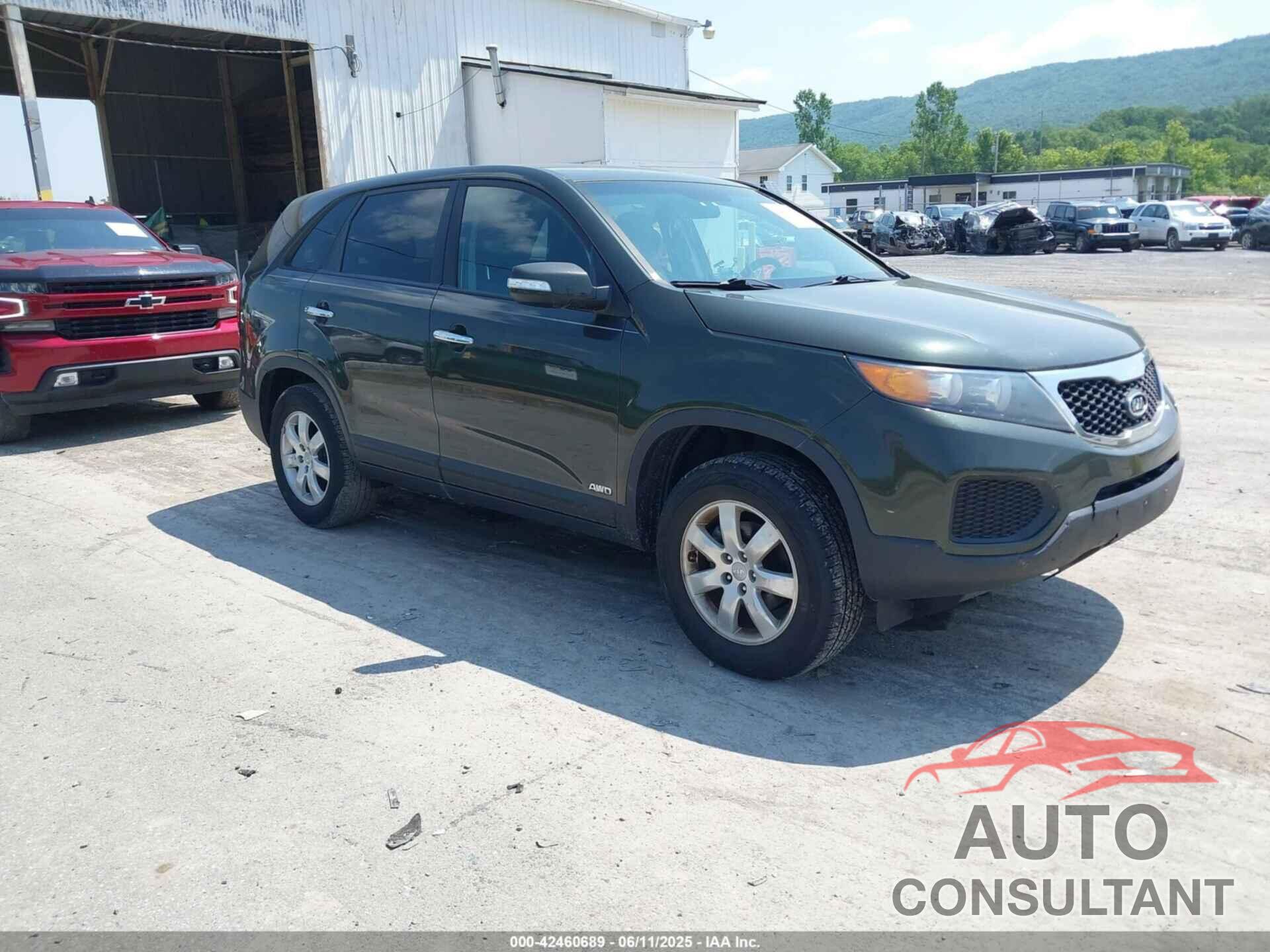 KIA SORENTO 2013 - 5XYKTCA67DG329234