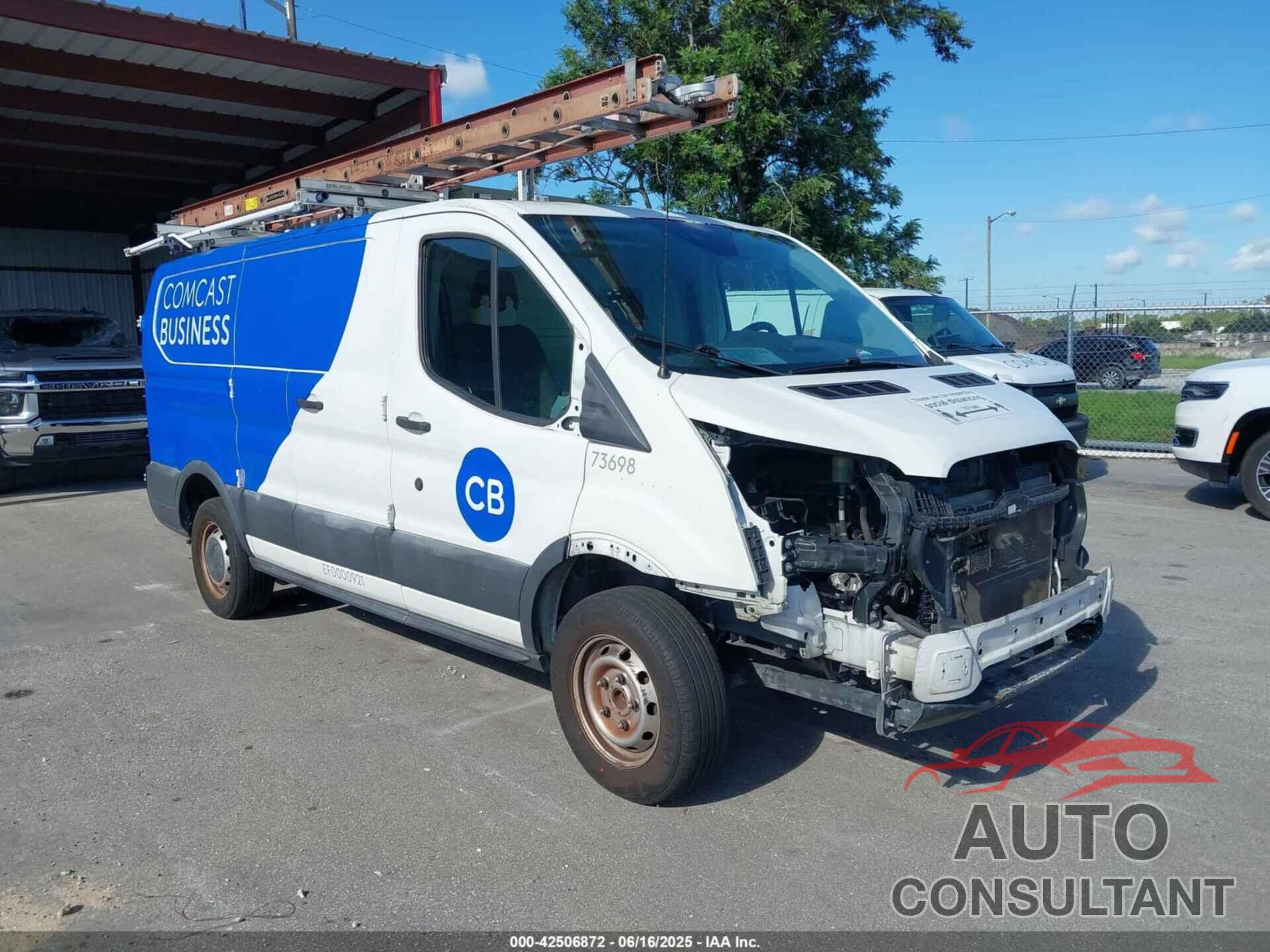 FORD TRANSIT-250 2015 - 1FTNR1ZM9FKA50724