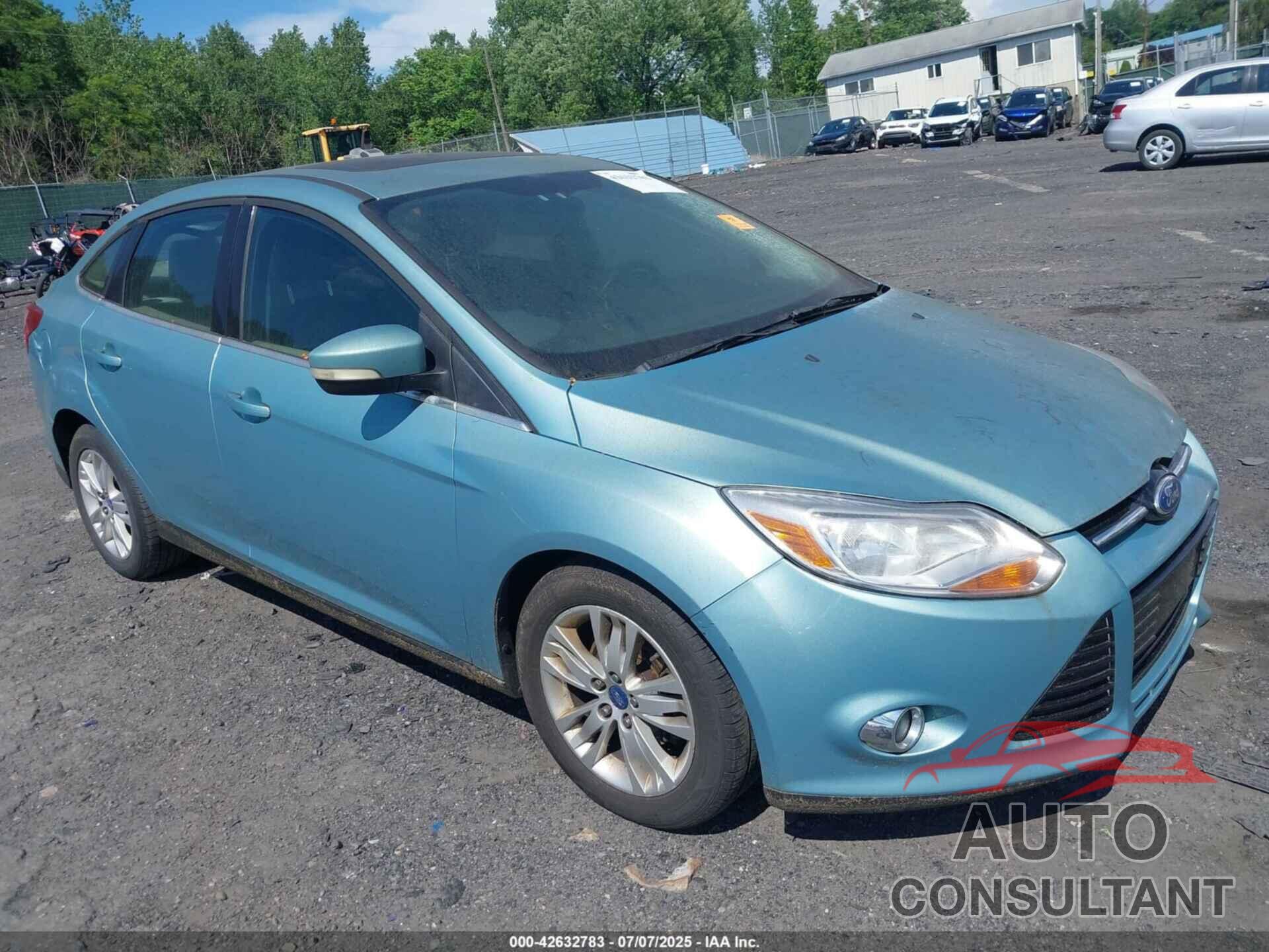 FORD FOCUS 2012 - 1FAHP3H21CL213053