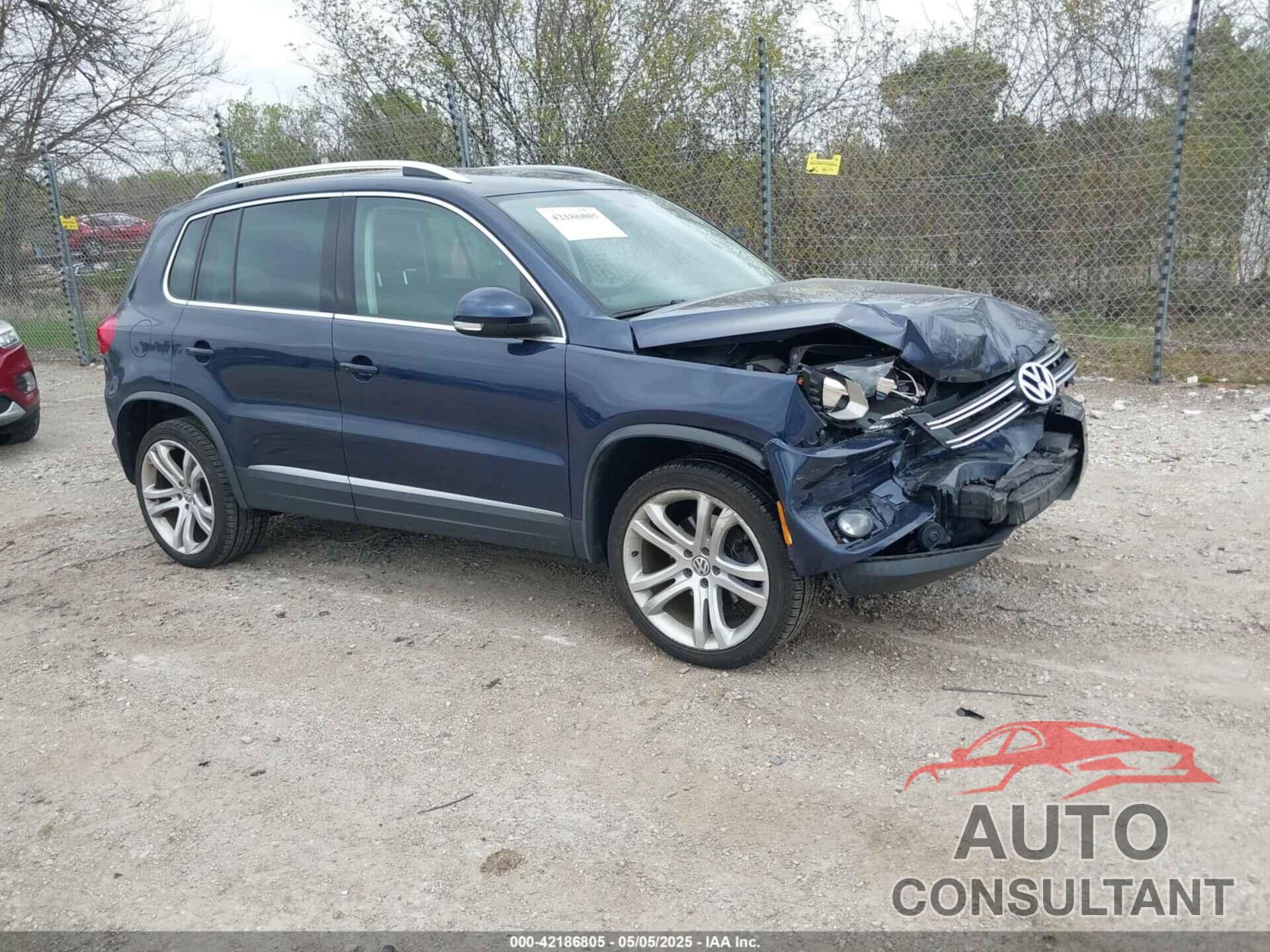 VOLKSWAGEN TIGUAN 2016 - WVGBV7AX0GW609994