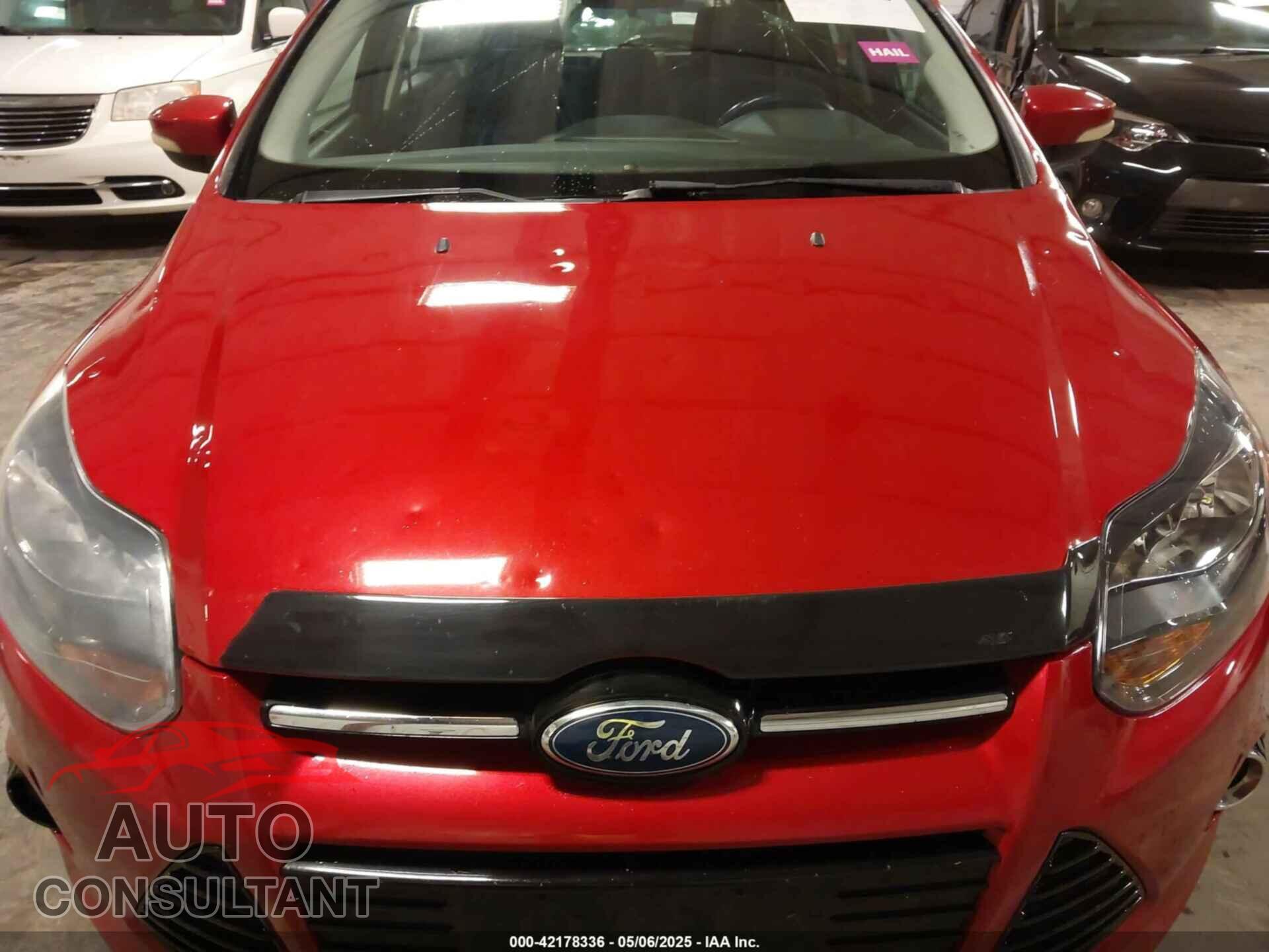 FORD FOCUS 2012 - 1FAHP3N26CL209875