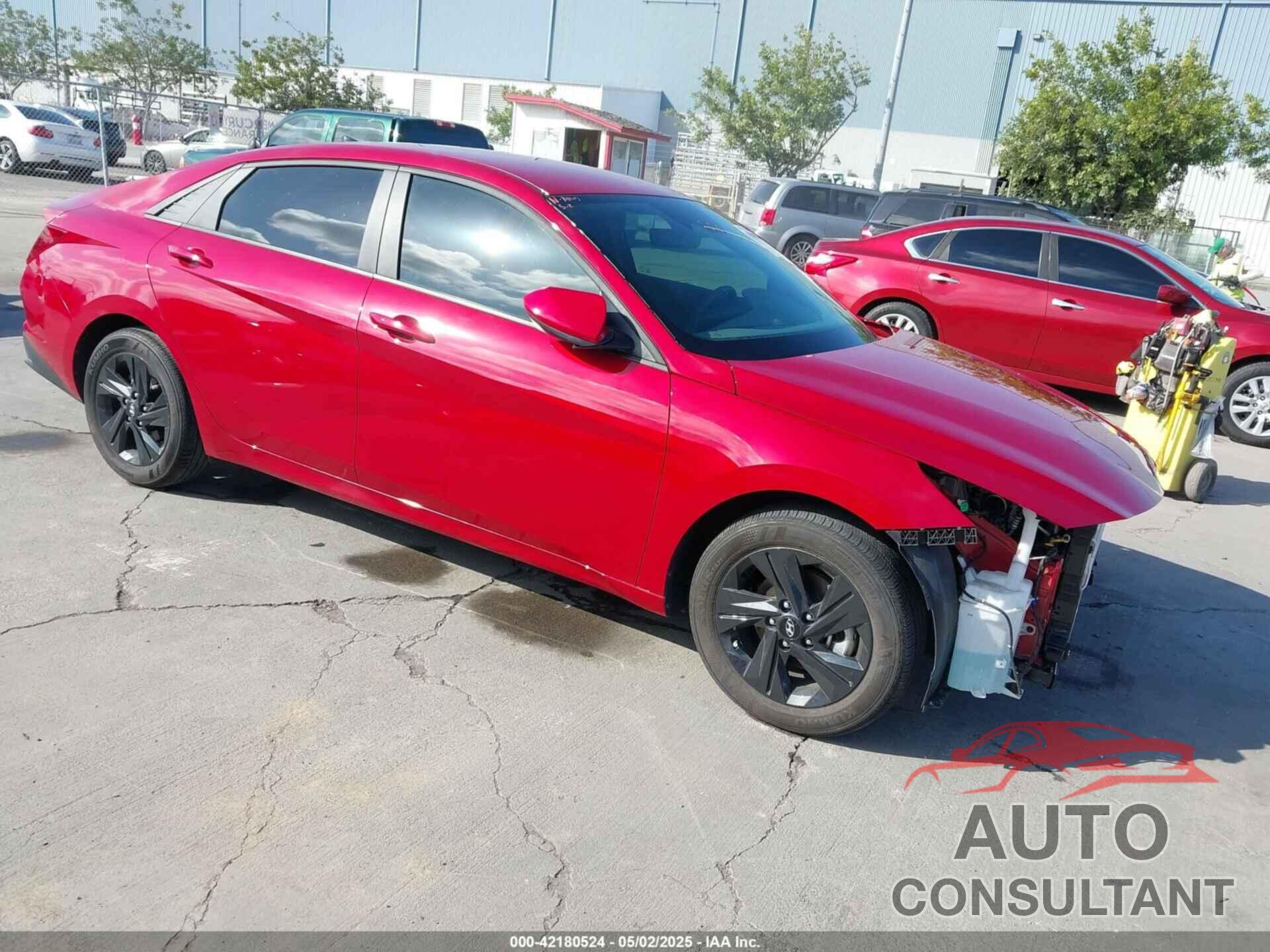 HYUNDAI ELANTRA 2023 - KMHLM4AG3PU483700