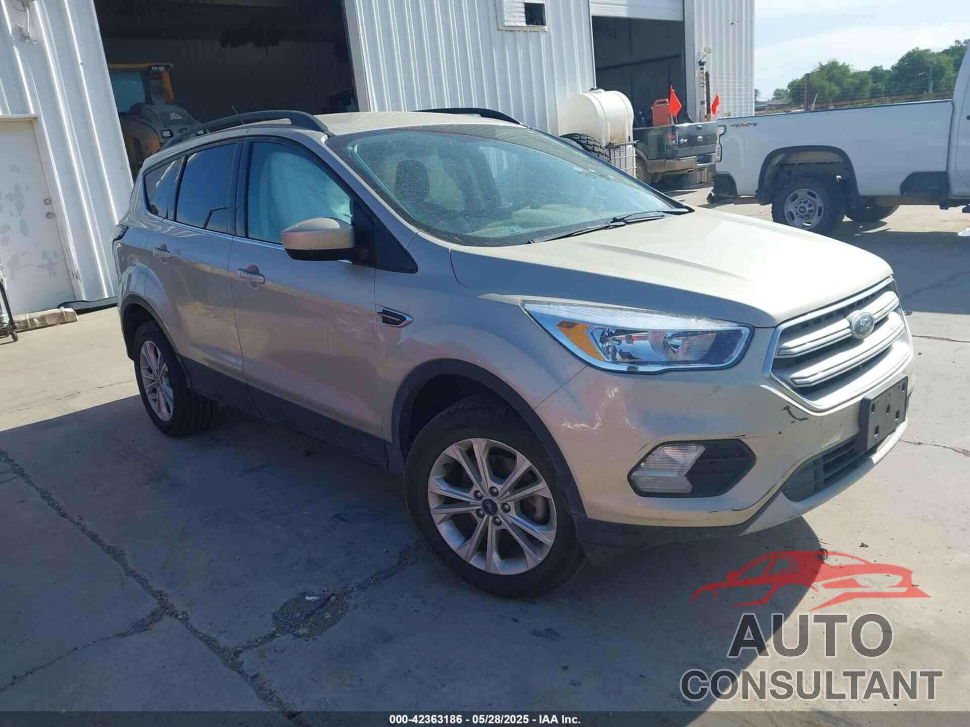 FORD ESCAPE 2018 - 1FMCU0GD2JUC94839