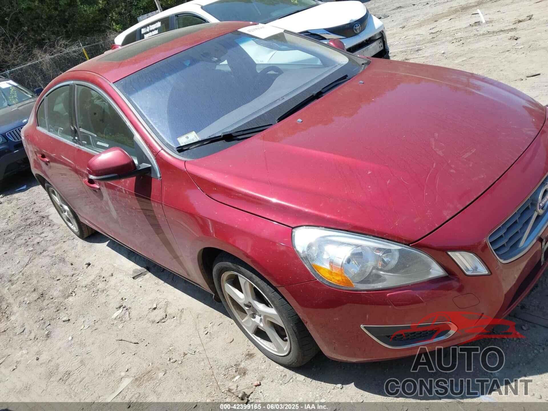 VOLVO S60 2013 - YV1612FHXD1215492