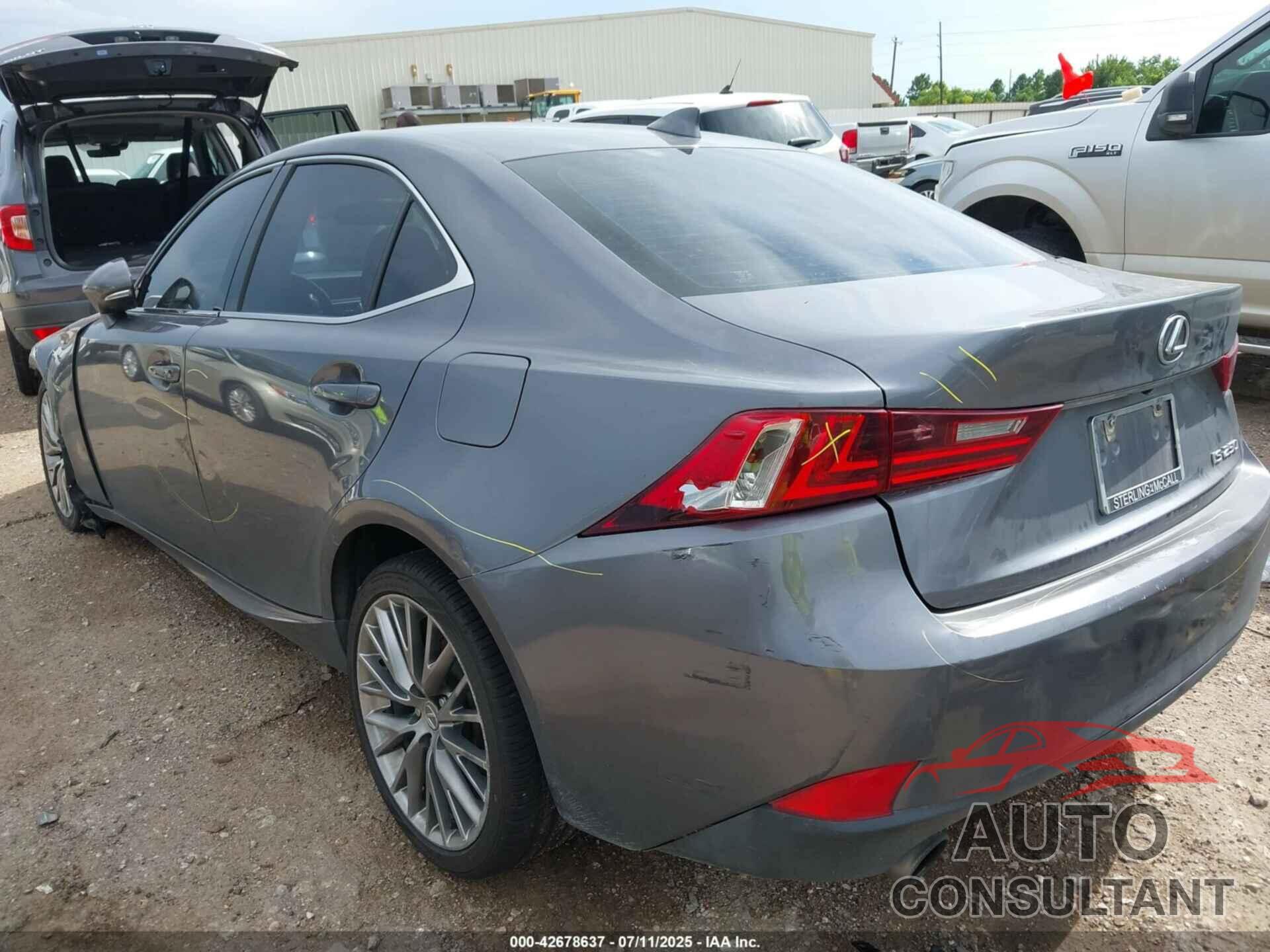 LEXUS IS 250 2015 - JTHBF1D25F5080818