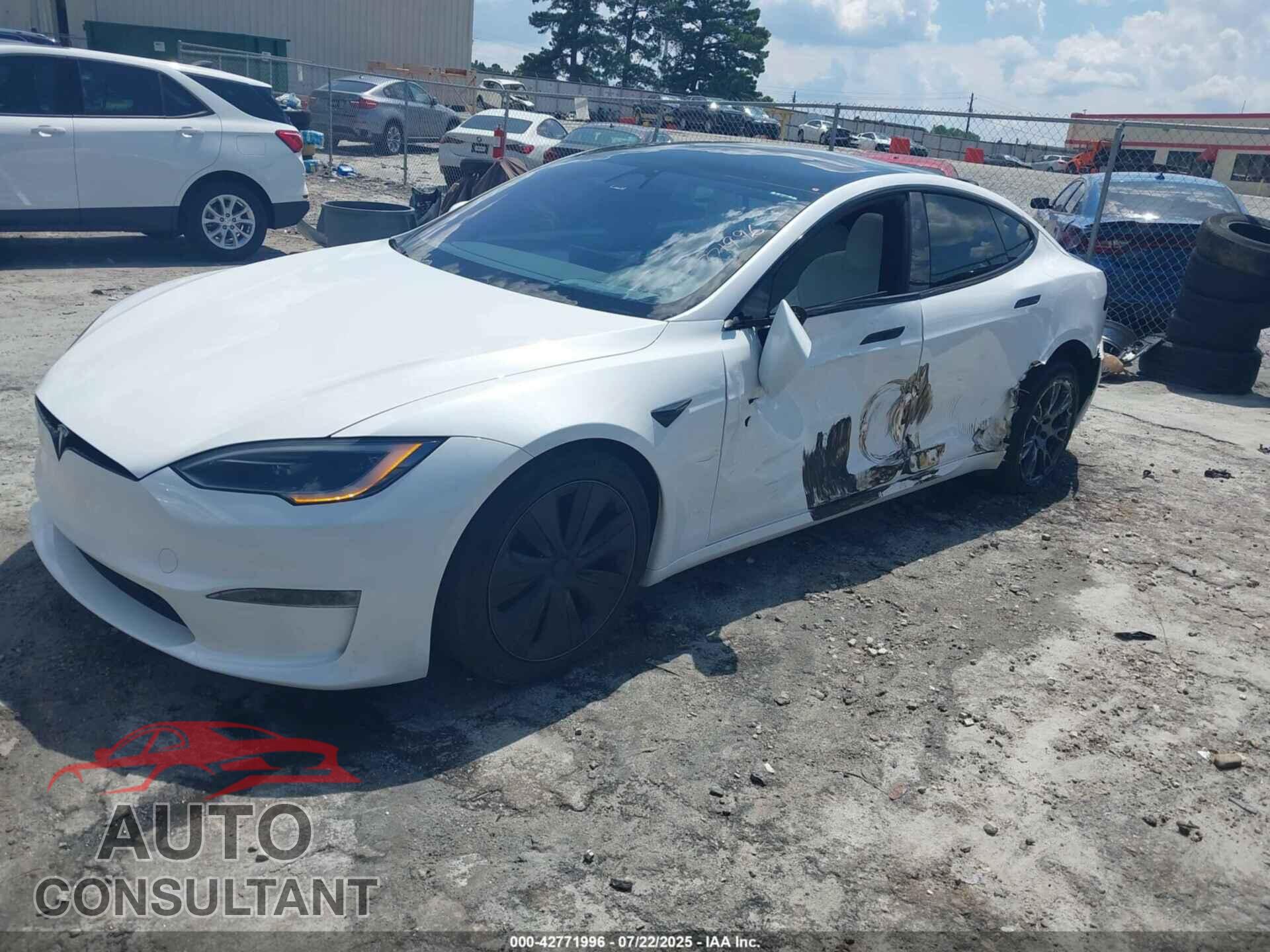 TESLA MODEL S 2023 - 5YJSA1E5XPF522016