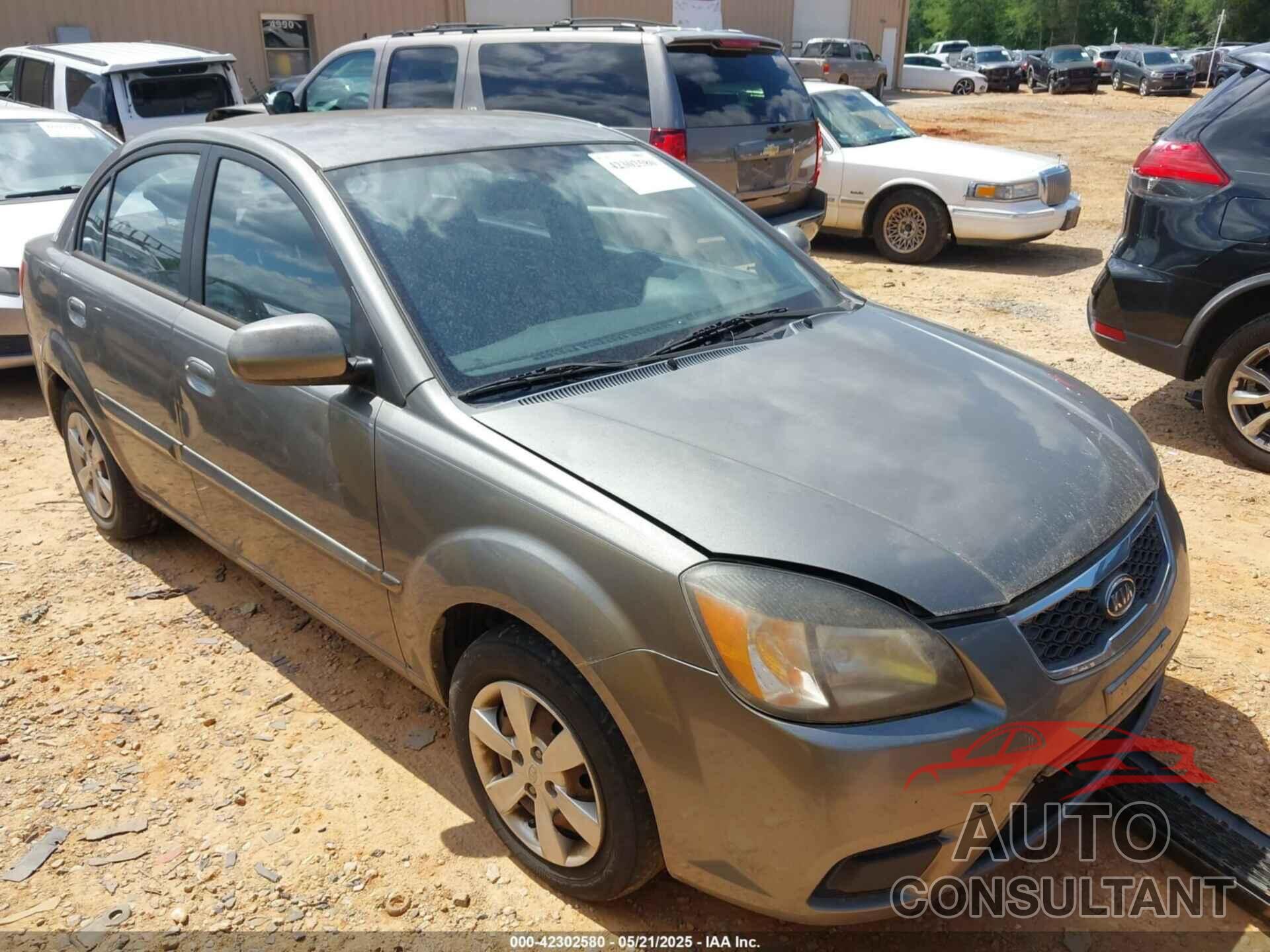 KIA RIO 2011 - KNADH4A30B6853327