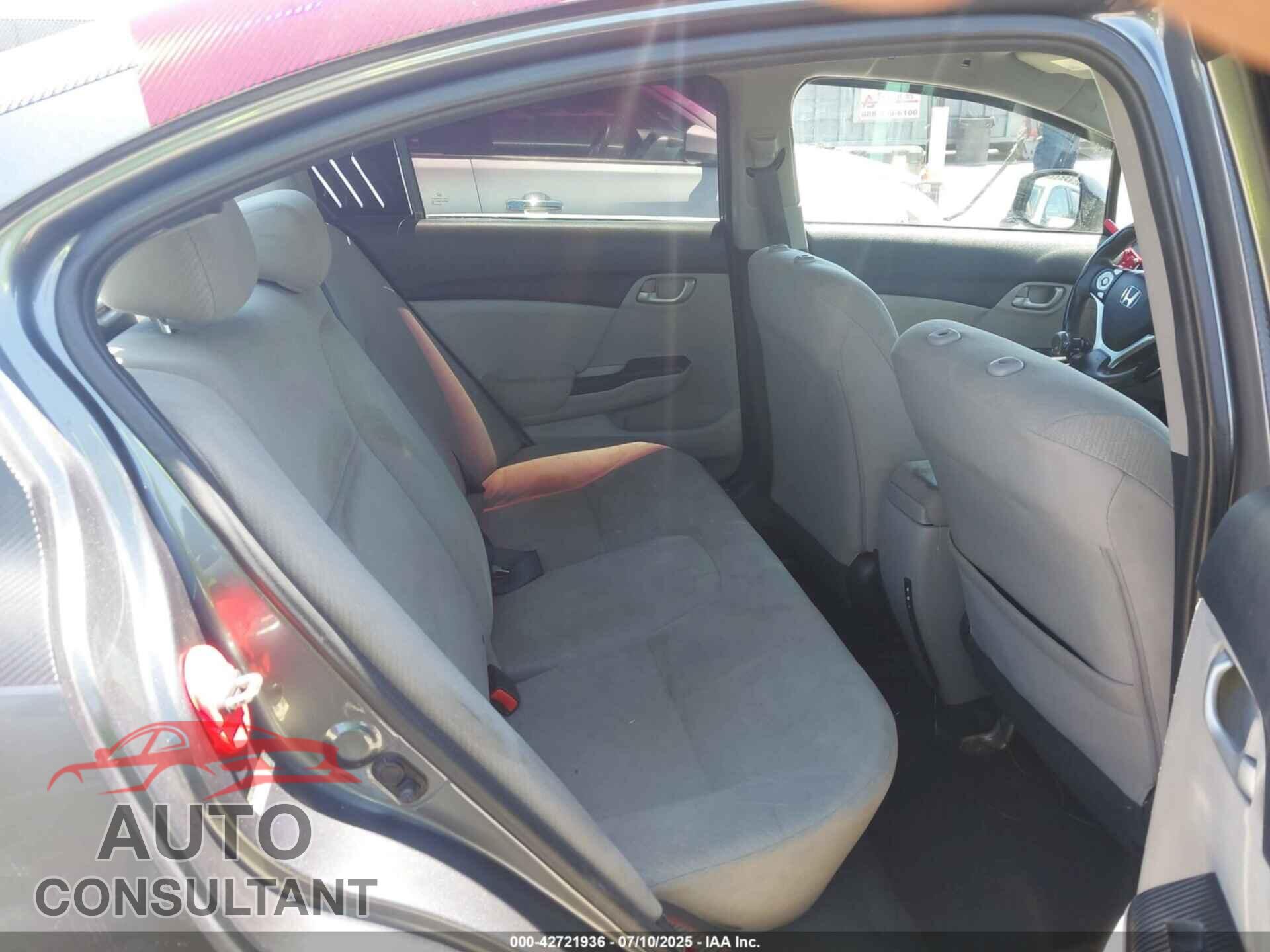 HONDA CIVIC 2013 - 19XFB2F57DE200549