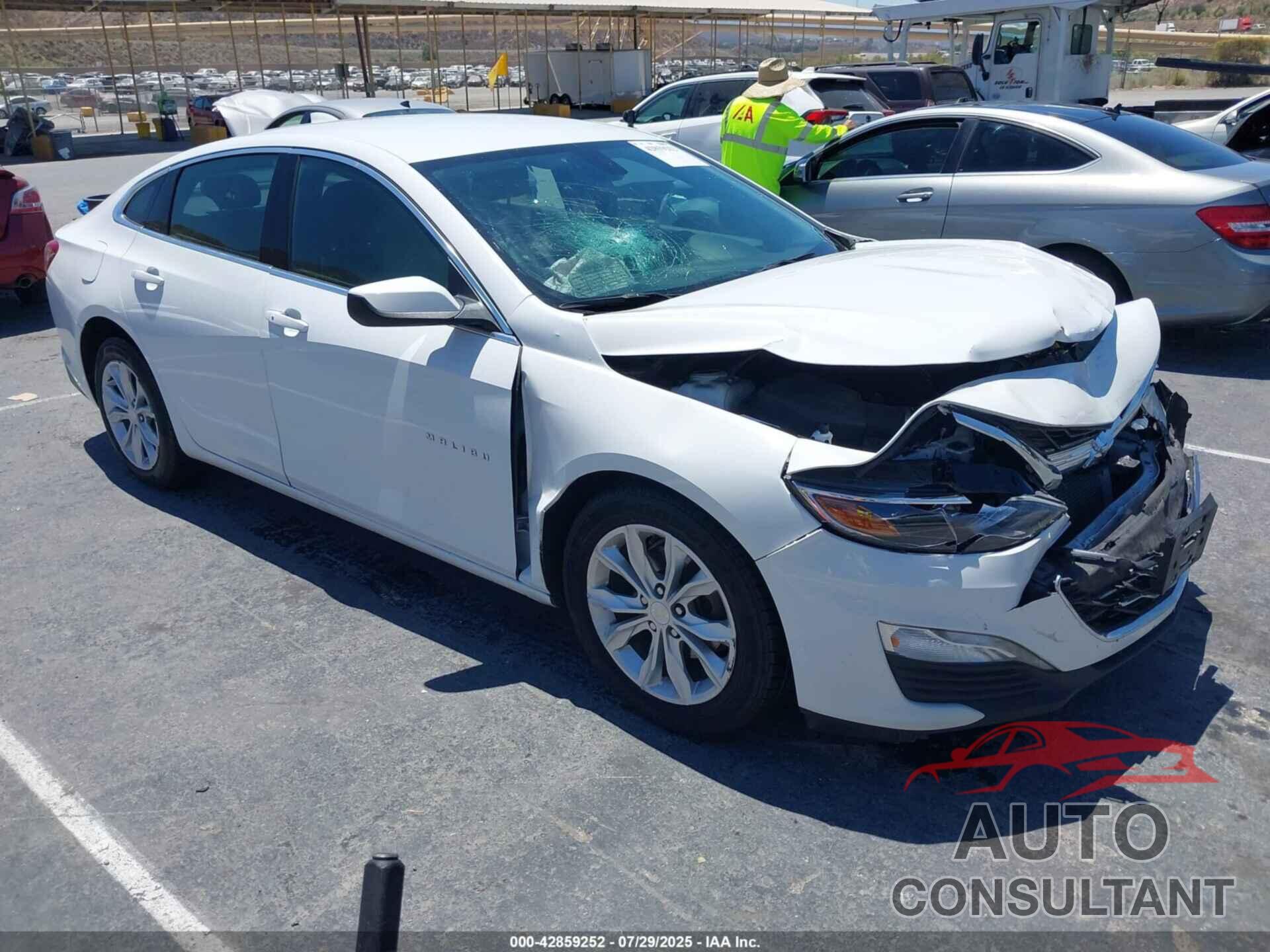 CHEVROLET MALIBU 2022 - 1G1ZD5ST0NF206688