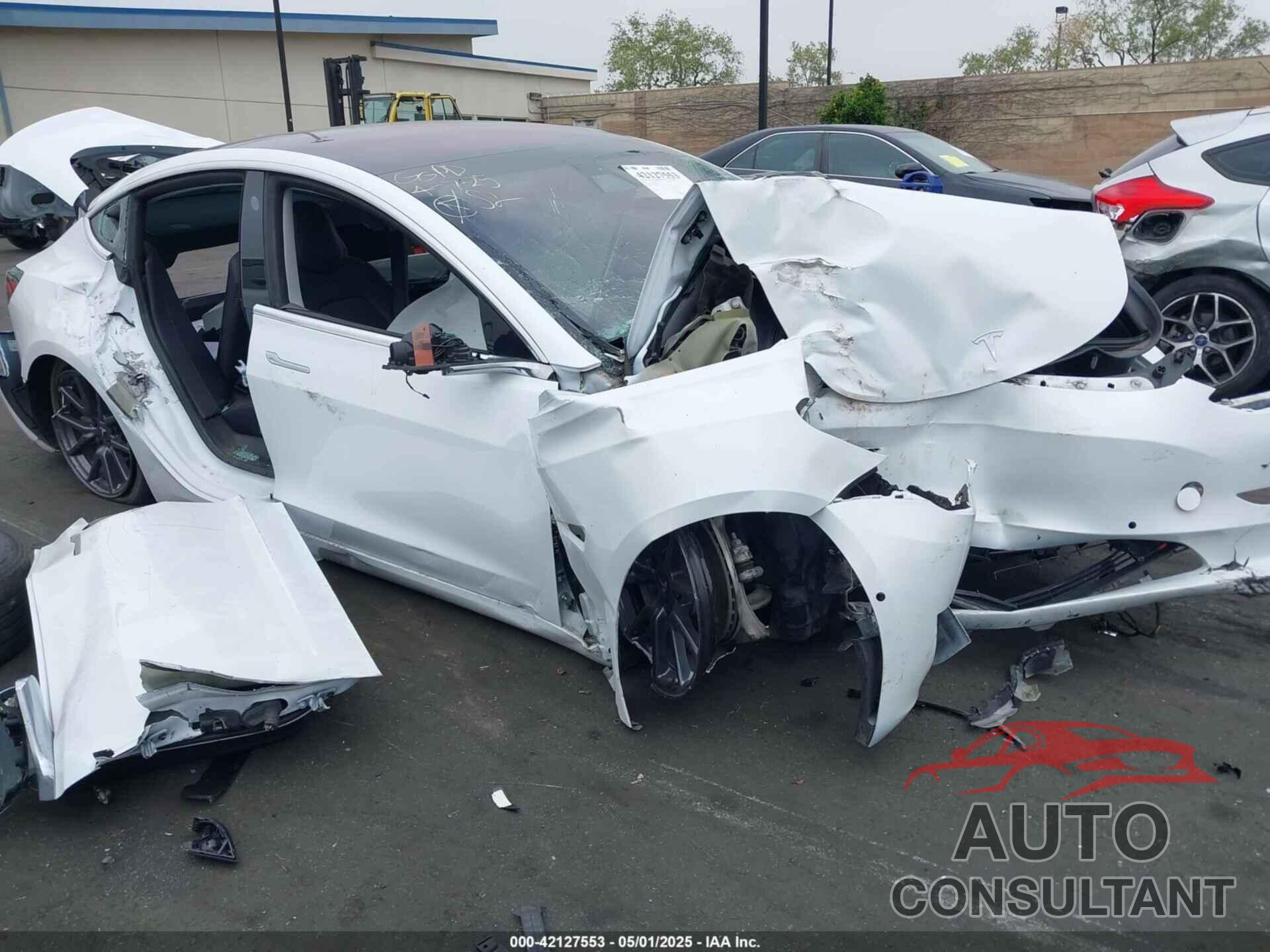 TESLA MODEL 3 2018 - 5YJ3E1EA4JF076099