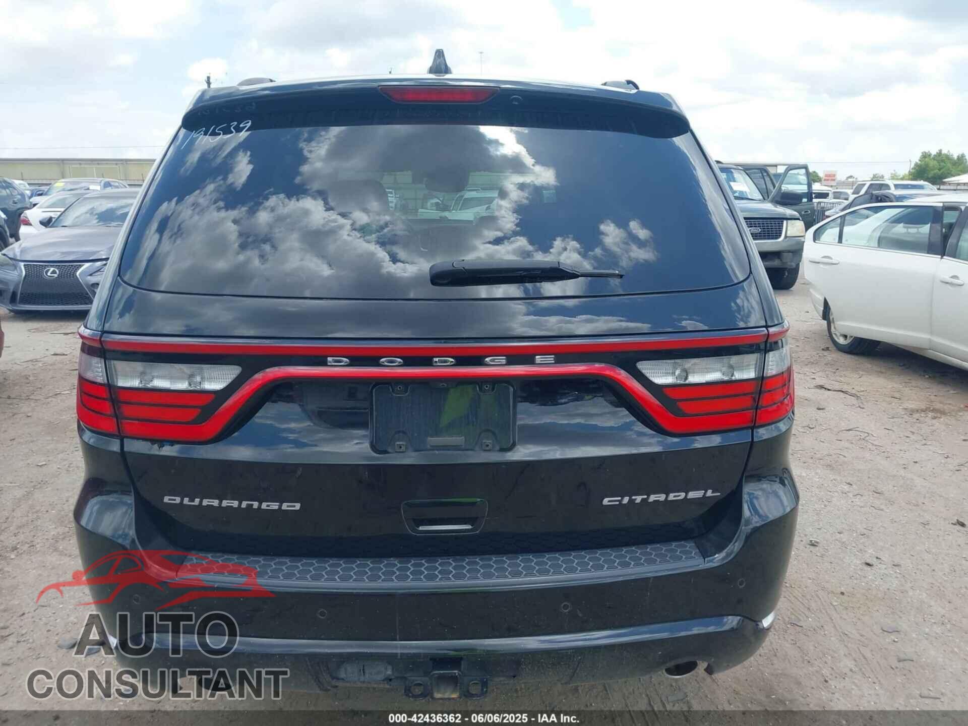 DODGE DURANGO 2018 - 1C4SDHET5JC175469