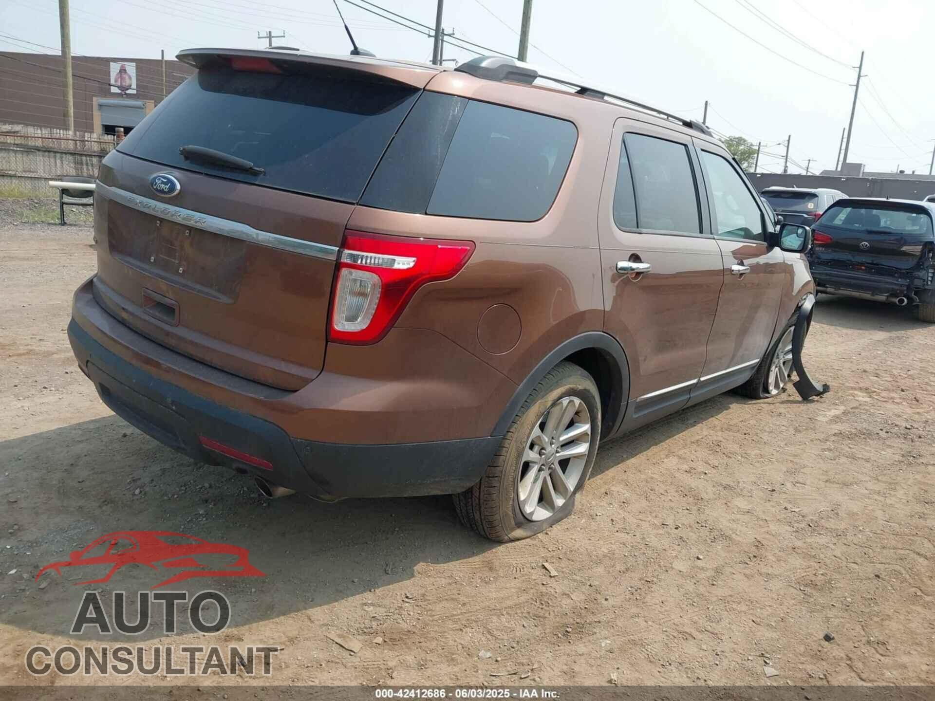 FORD EXPLORER 2011 - 1FMHK7D83BGA31531