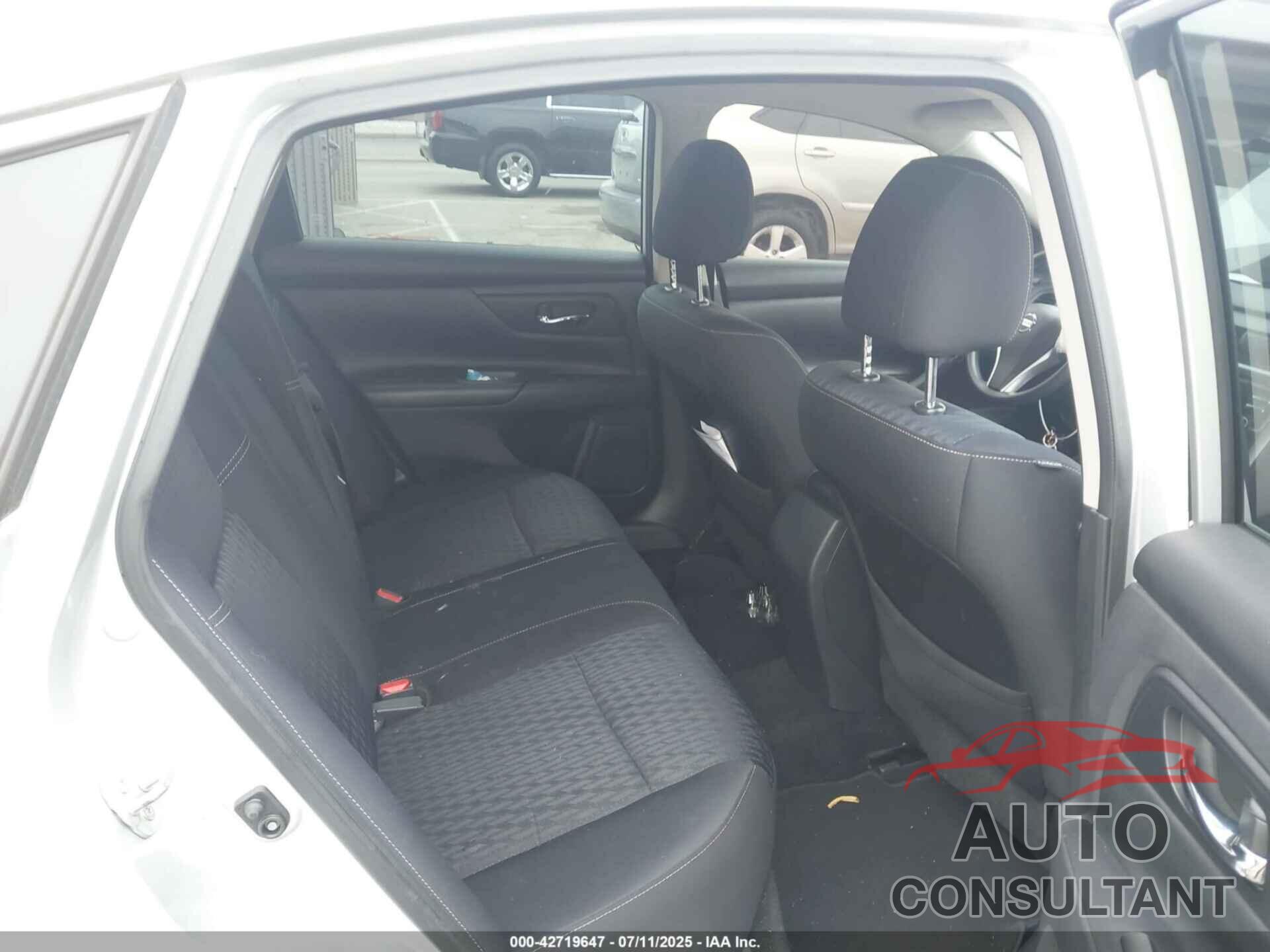 NISSAN ALTIMA 2018 - 1N4AL3AP1JC207169