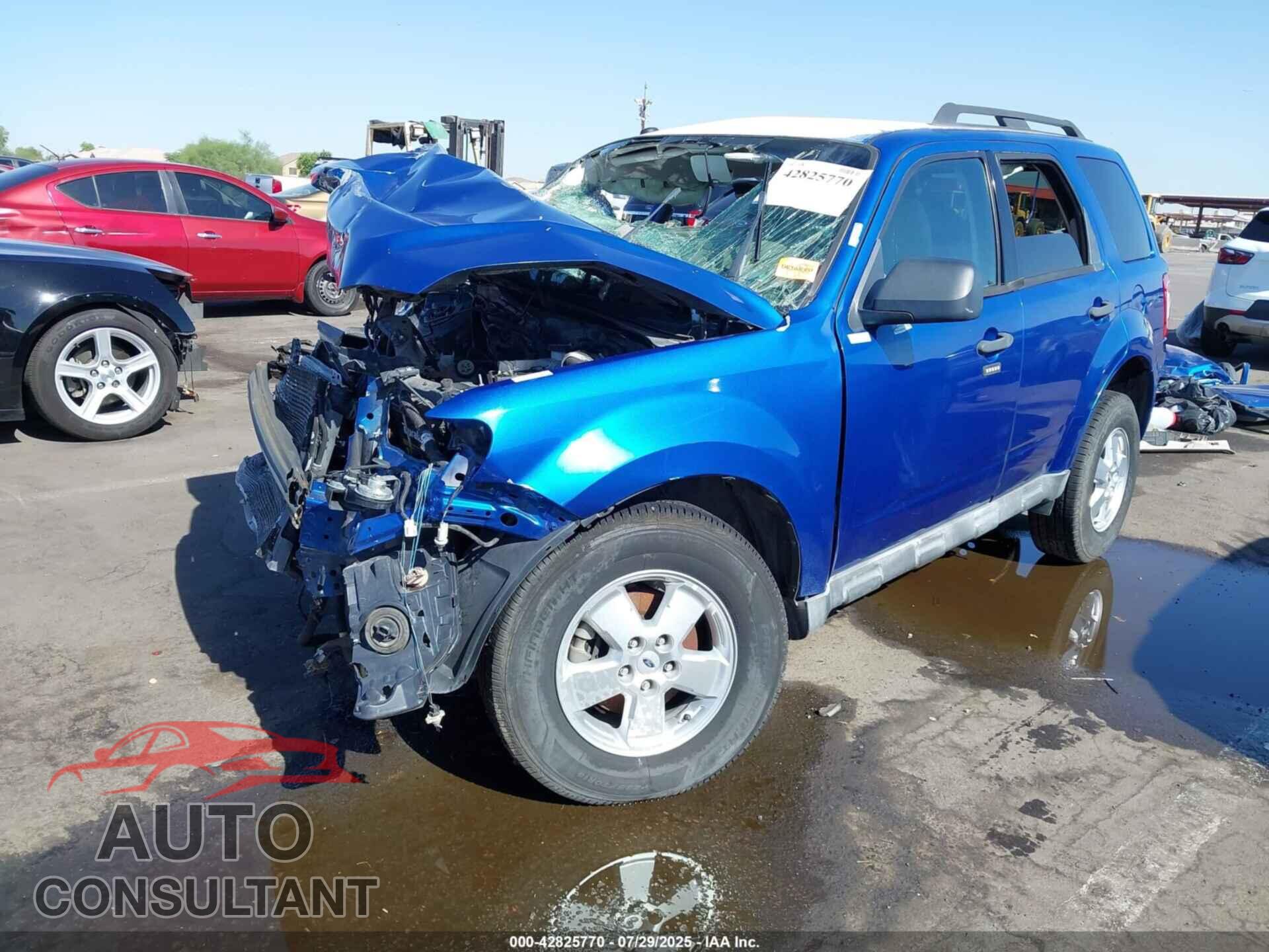 FORD ESCAPE 2011 - 1FMCU0D76BKC19203