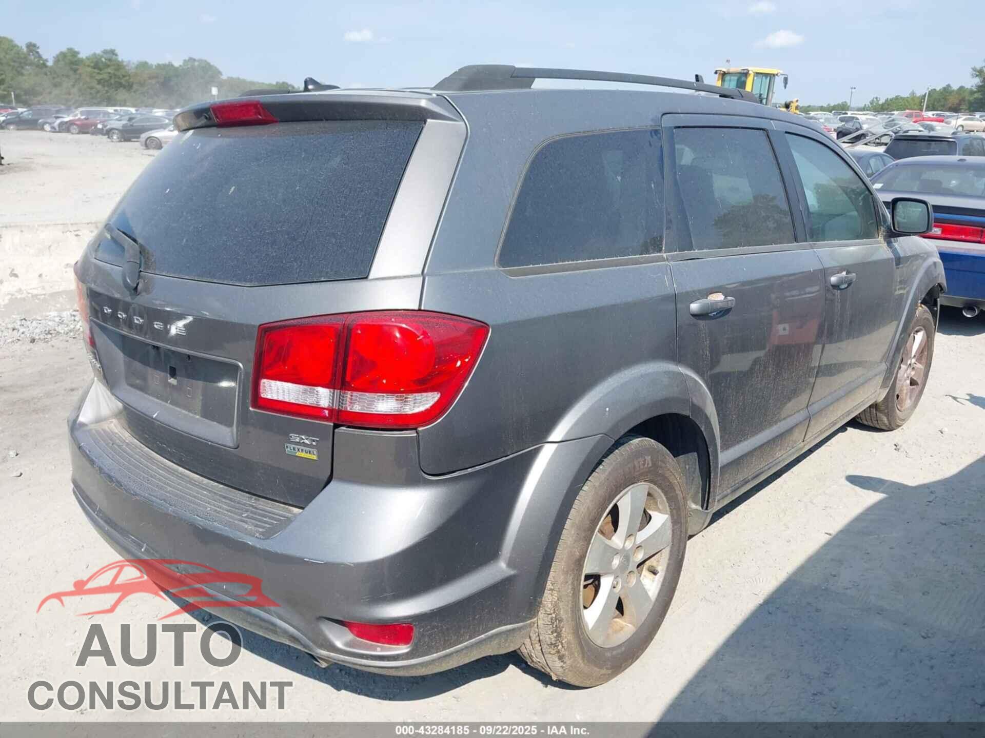 DODGE JOURNEY 2012 - 3C4PDCBG8CT220461