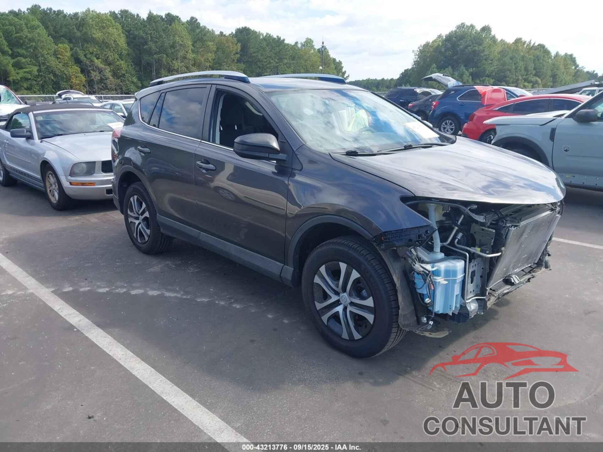 TOYOTA RAV4 2016 - JTMZFREV8GJ088637