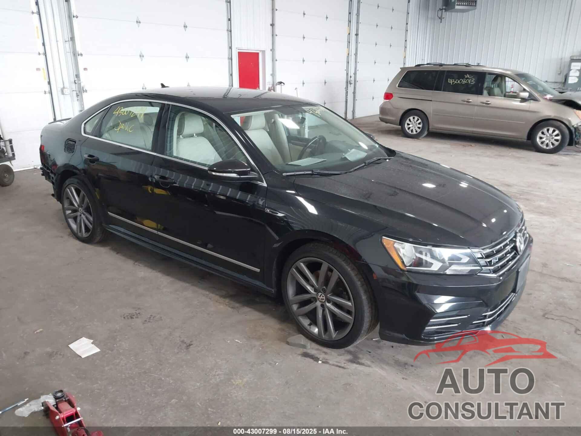 VOLKSWAGEN PASSAT 2017 - 1VWDT7A38HC063106