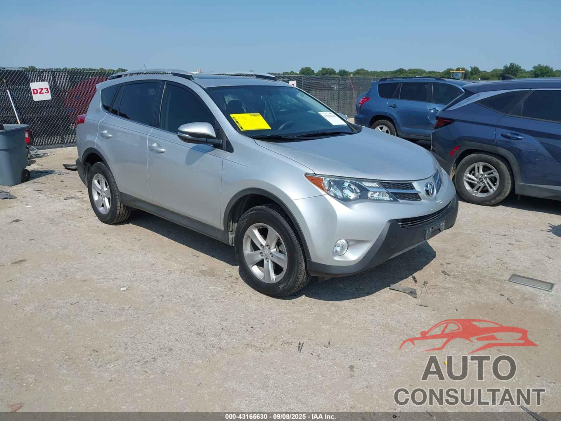 TOYOTA RAV4 2014 - JTMWFREV0EJ007534