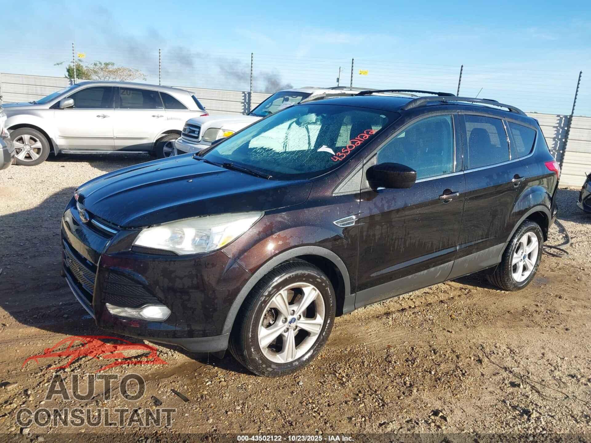 FORD ESCAPE 2013 - 1FMCU9G95DUD21827