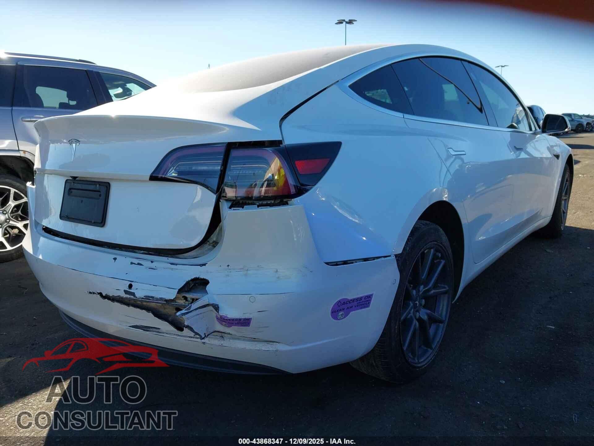 TESLA MODEL 3 2019 - 5YJ3E1EA2KF424757