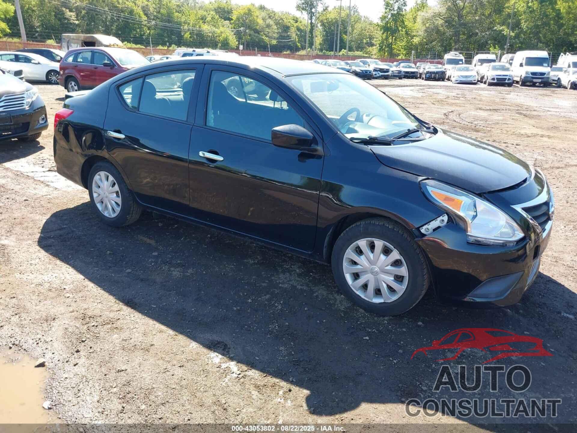NISSAN VERSA 2017 - 3N1CN7AP8HL802140