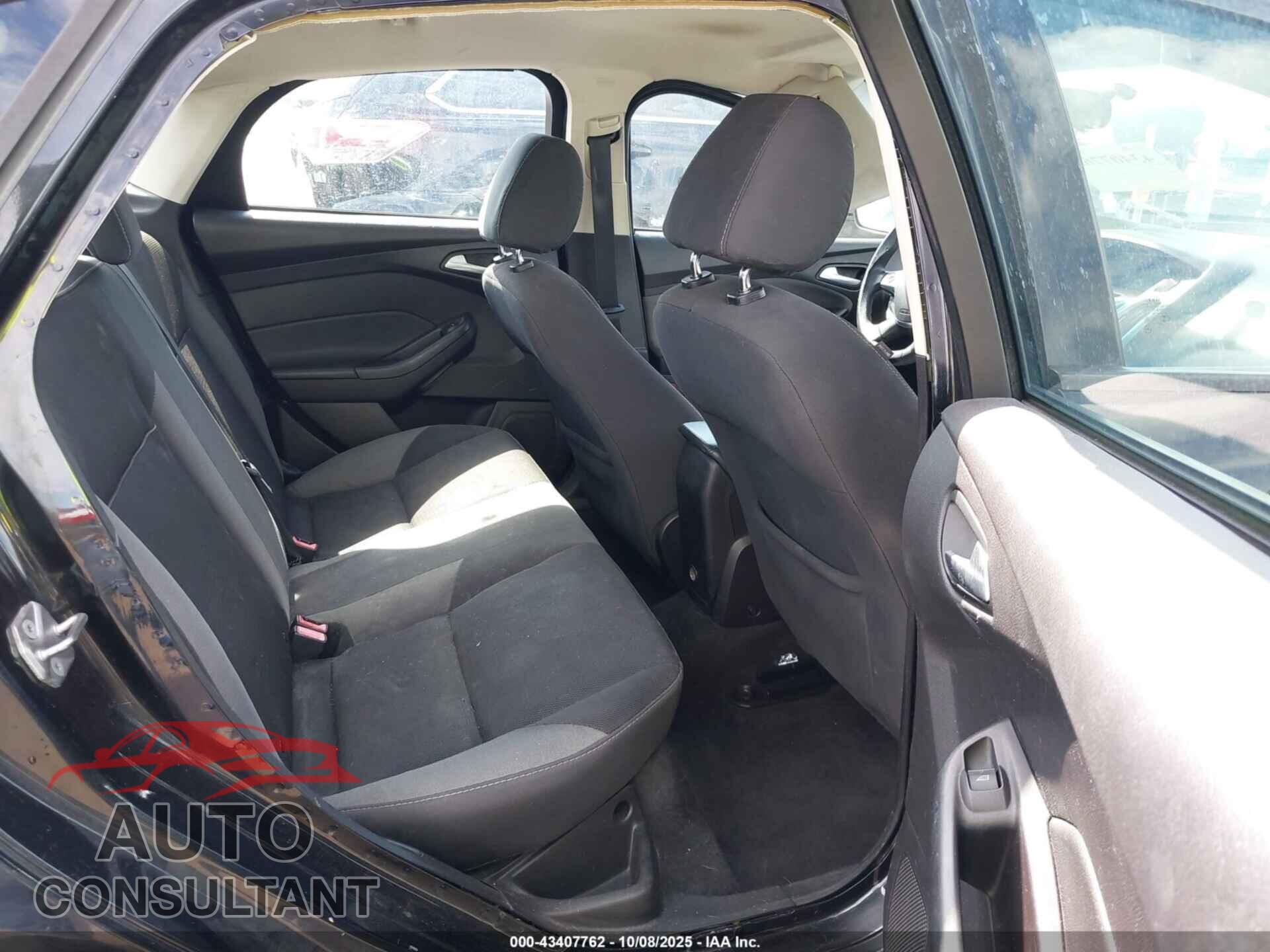 FORD FOCUS 2014 - 1FADP3F21EL406288