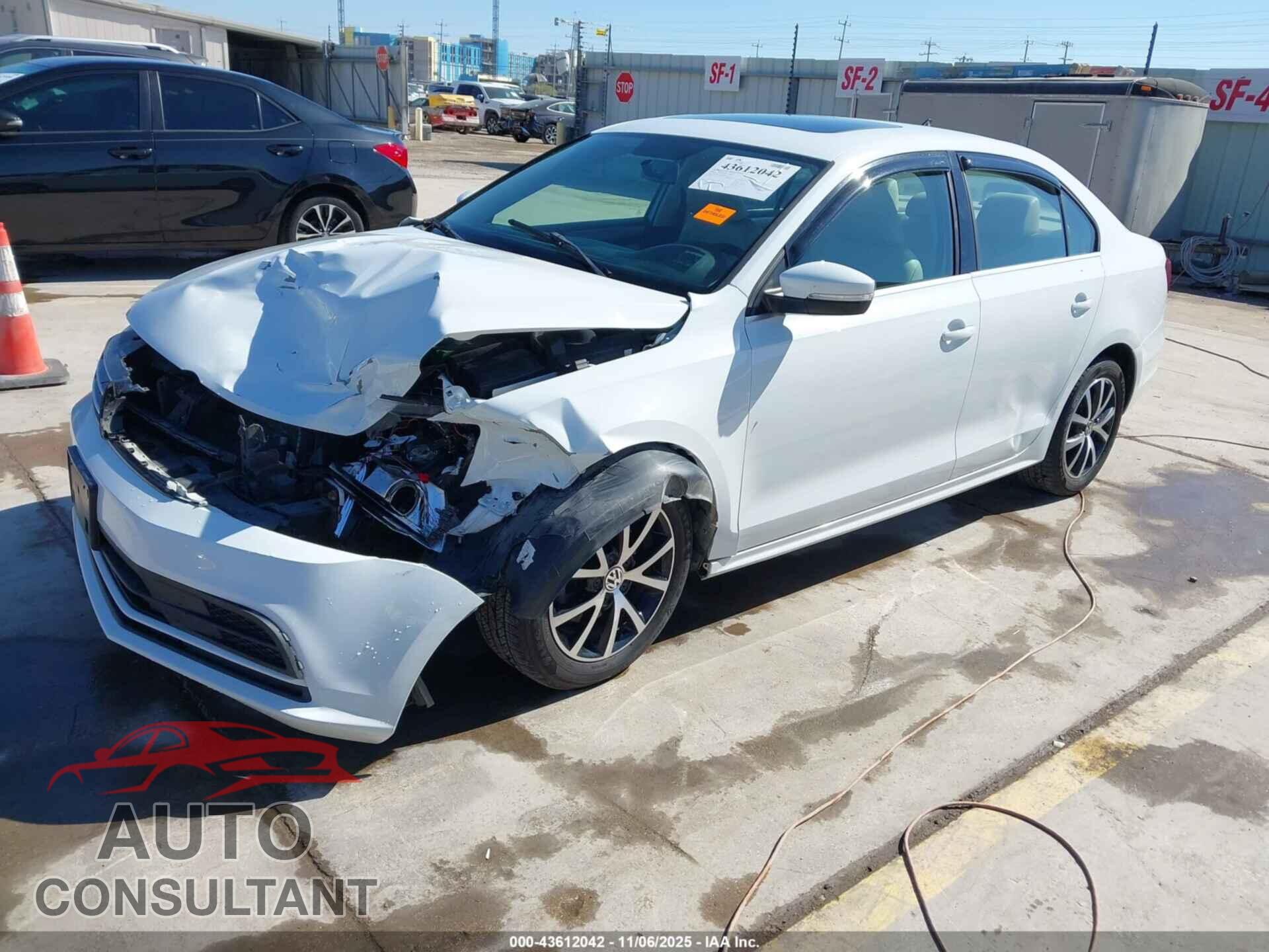 VOLKSWAGEN JETTA 2017 - 3VWB67AJ8HM390522