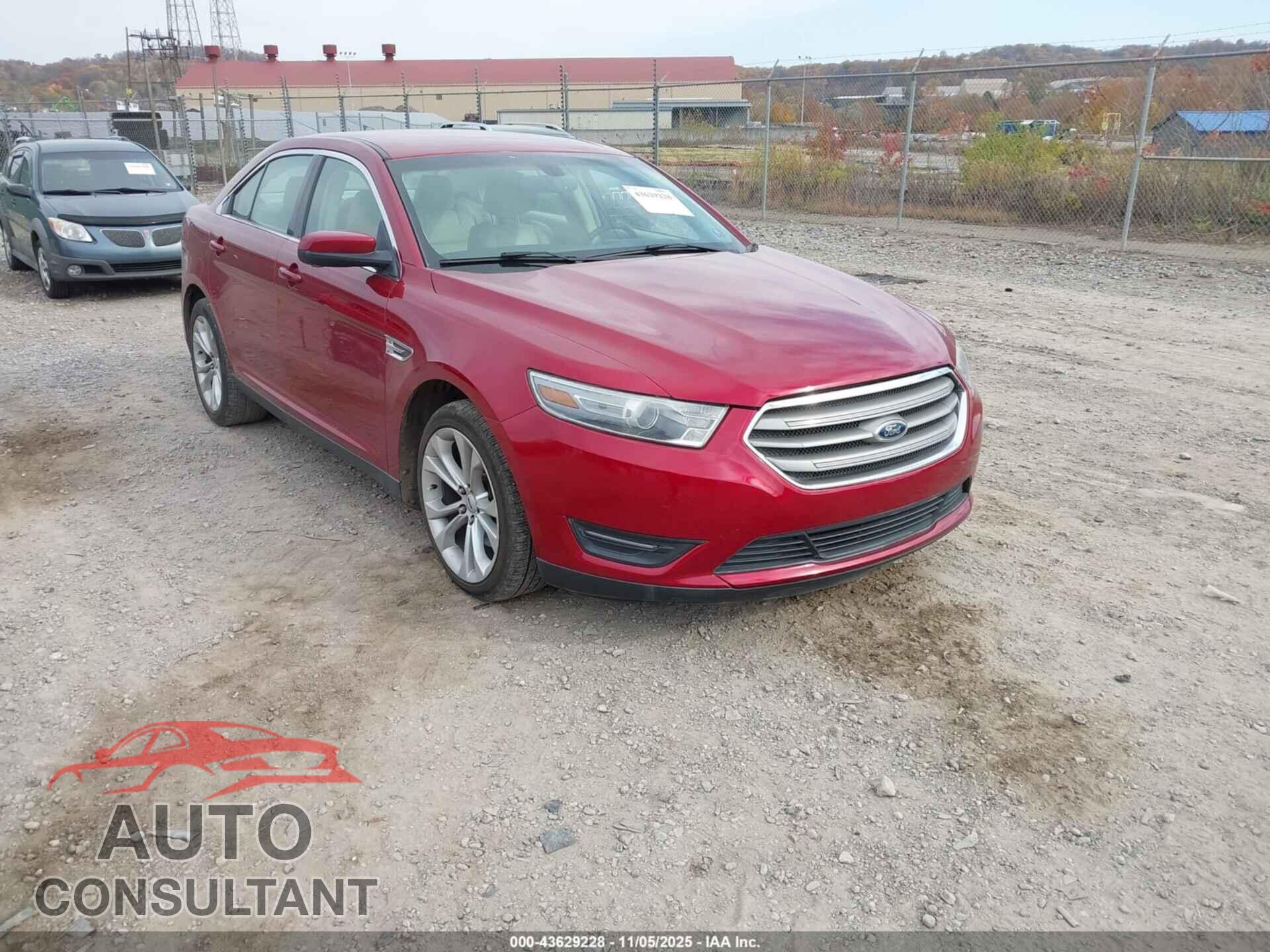 FORD TAURUS 2013 - 1FAHP2E81DG179984