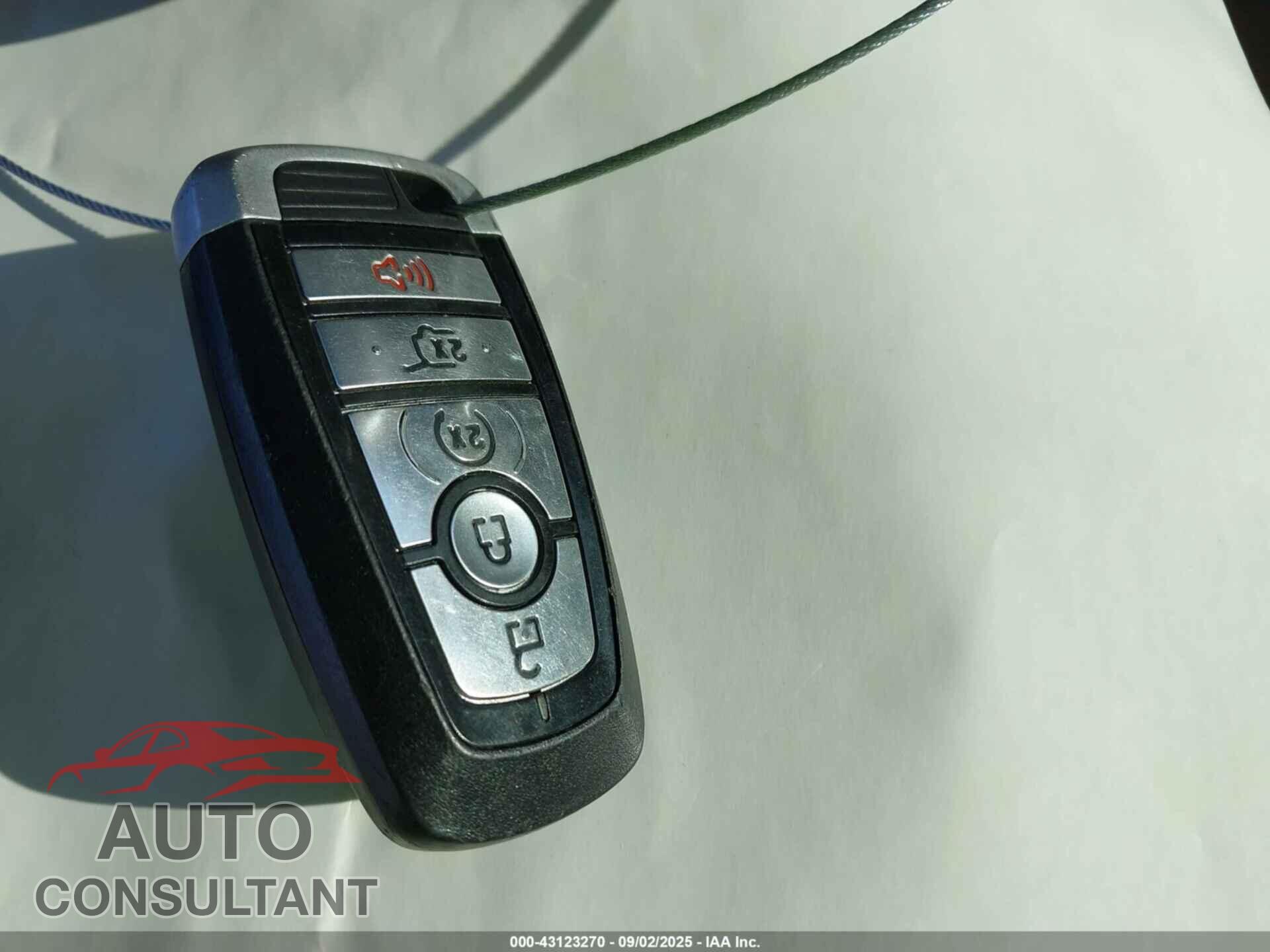 FORD ESCAPE 2020 - 1FMCU9J98LUA58708